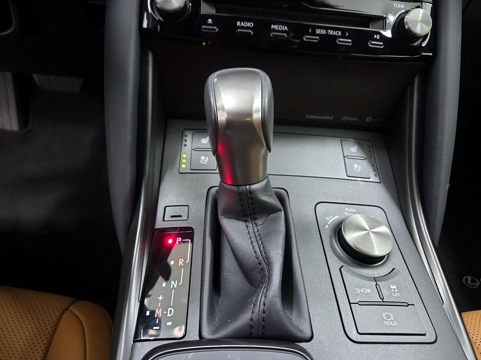 2023 Lexus IS 300 - Photo 18