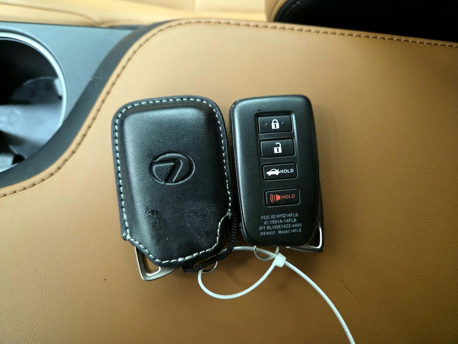 2023 Lexus IS 300 - Photo 23
