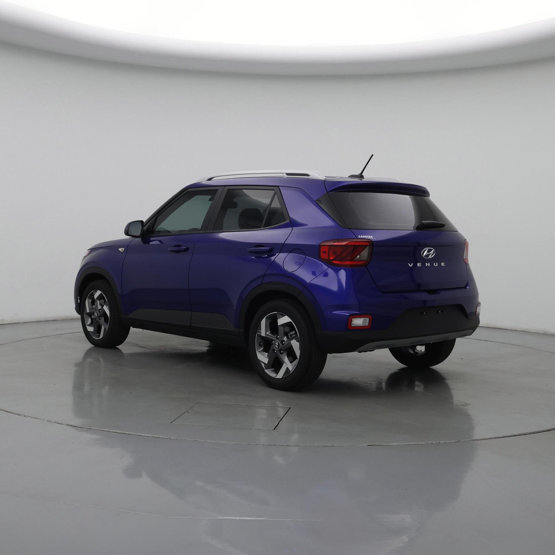 Thumbnail: 2025 Hyundai Venue - 2