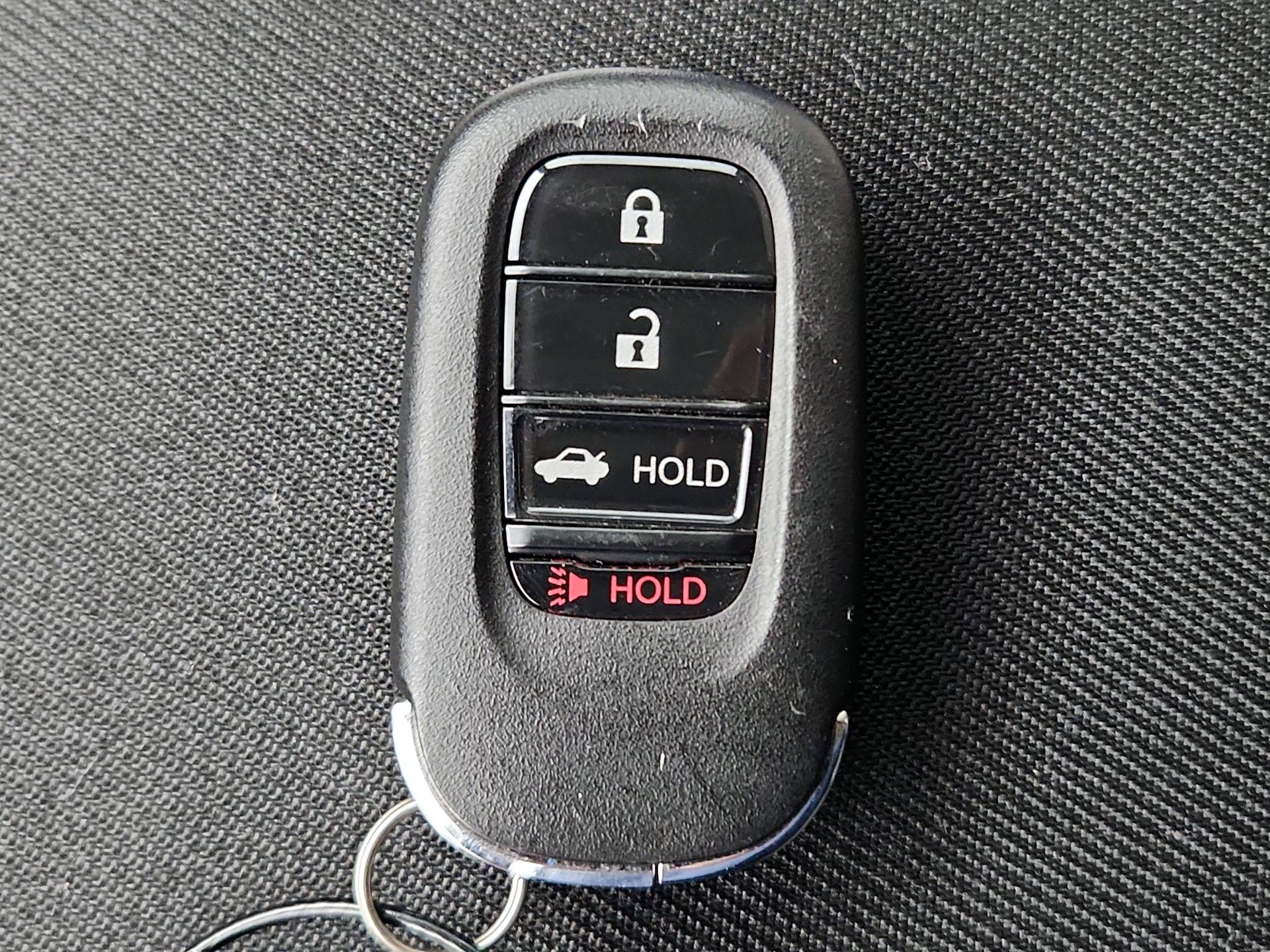 Thumbnail: 2024 Honda Civic - 20