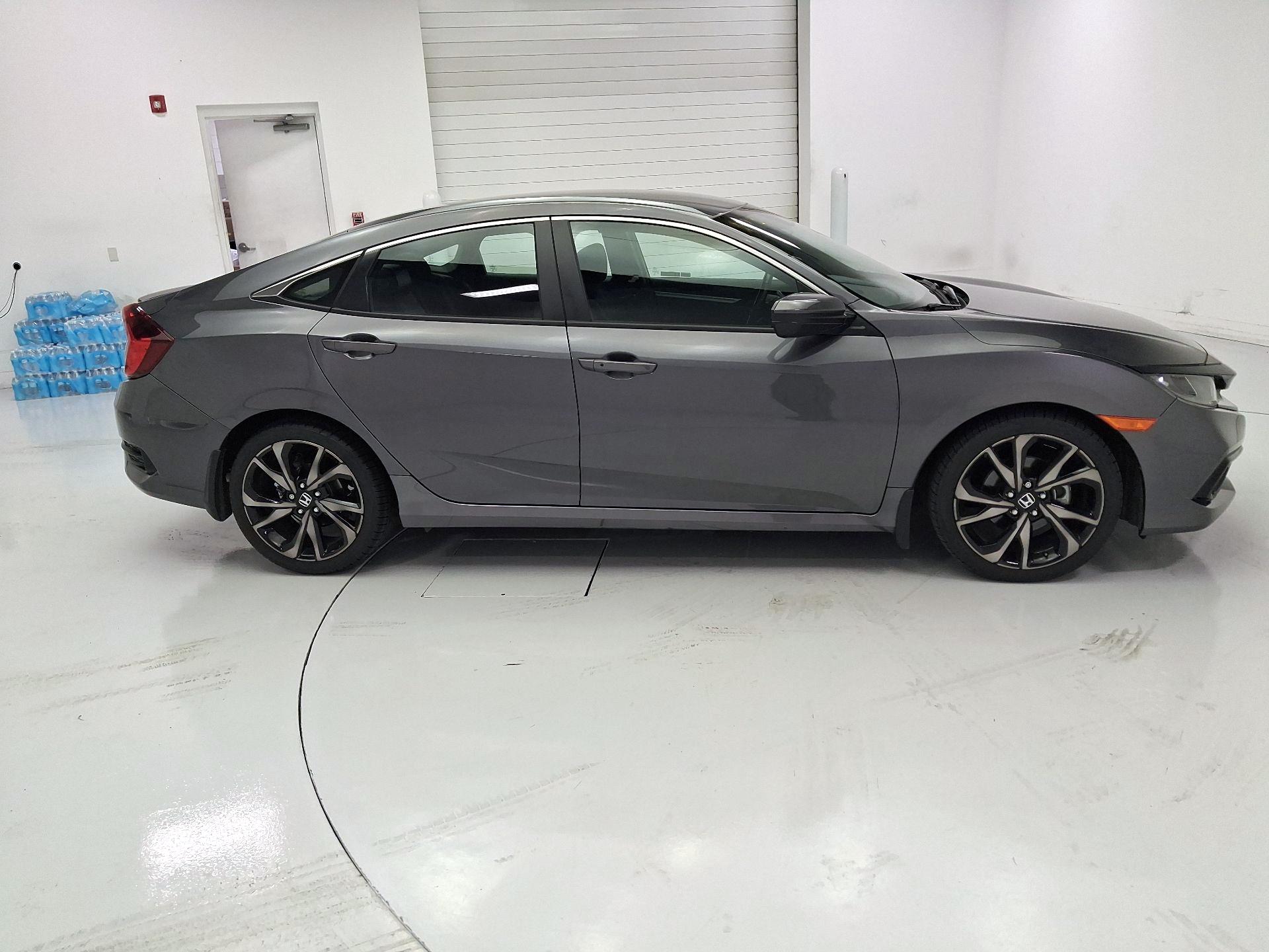 Thumbnail: 2019 Honda Civic - 4