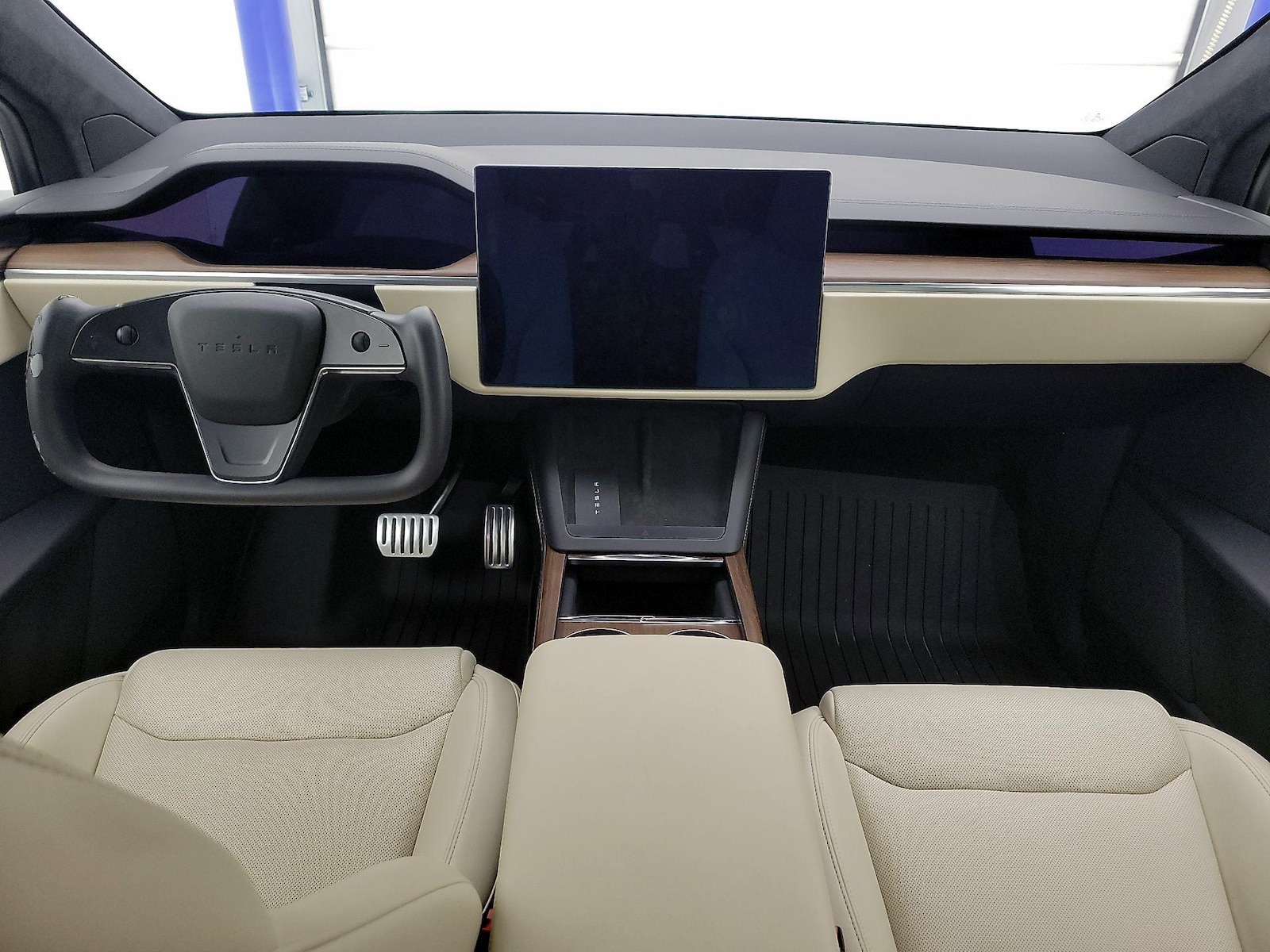 2022 Tesla Model X Long Range - Photo 10