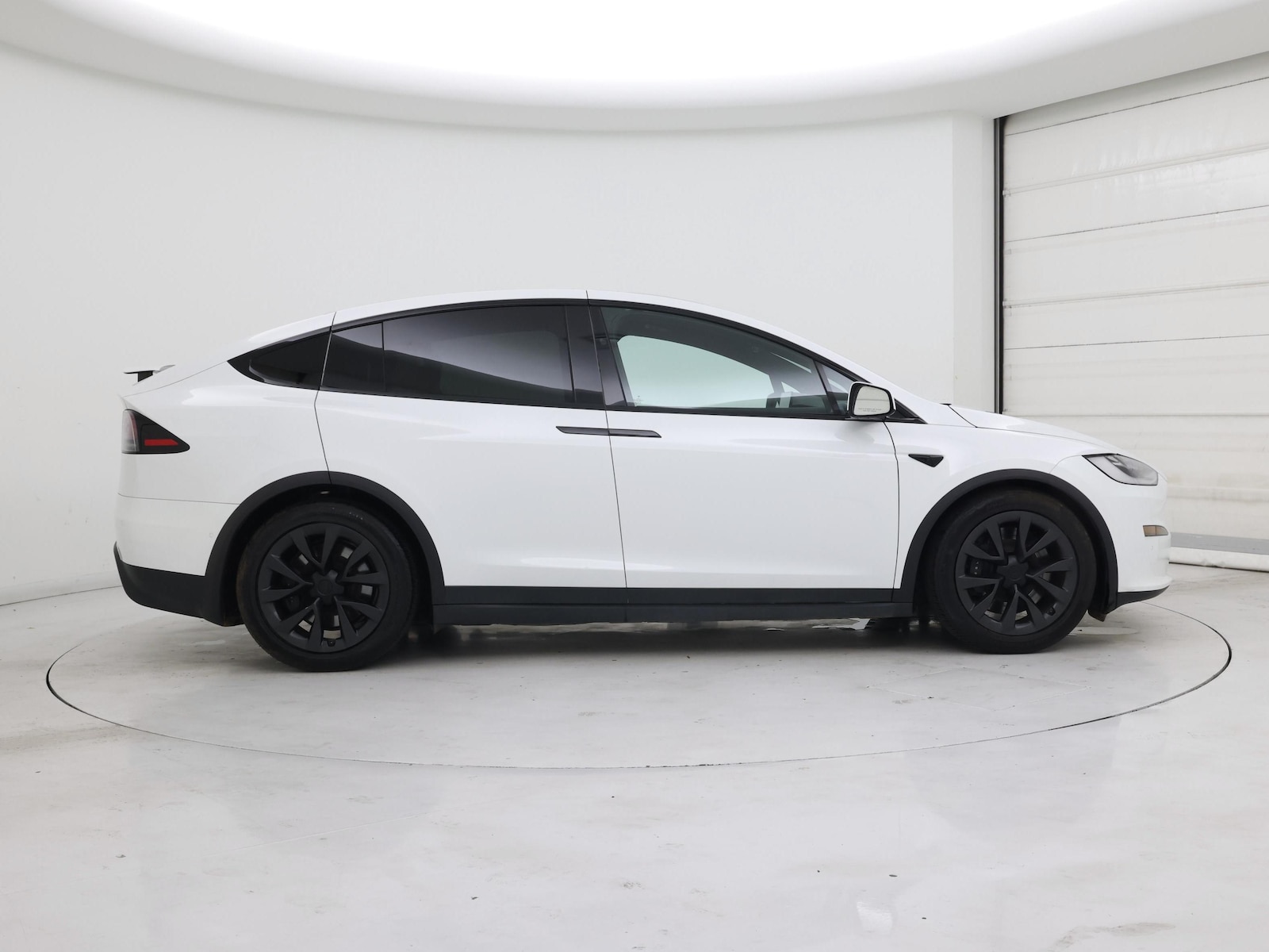 2022 Tesla Model X Long Range - Photo 8