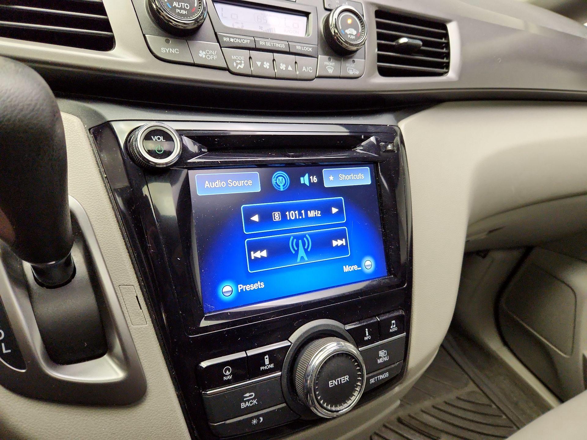 Thumbnail: 2014 Honda Odyssey - 14
