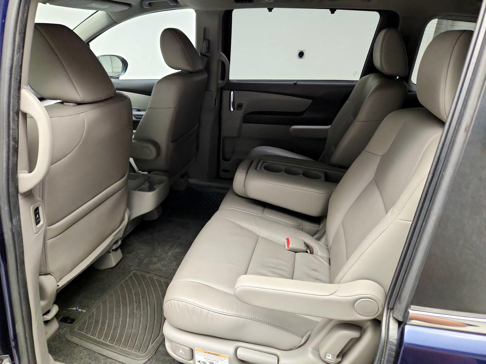 Thumbnail: 2014 Honda Odyssey - 19