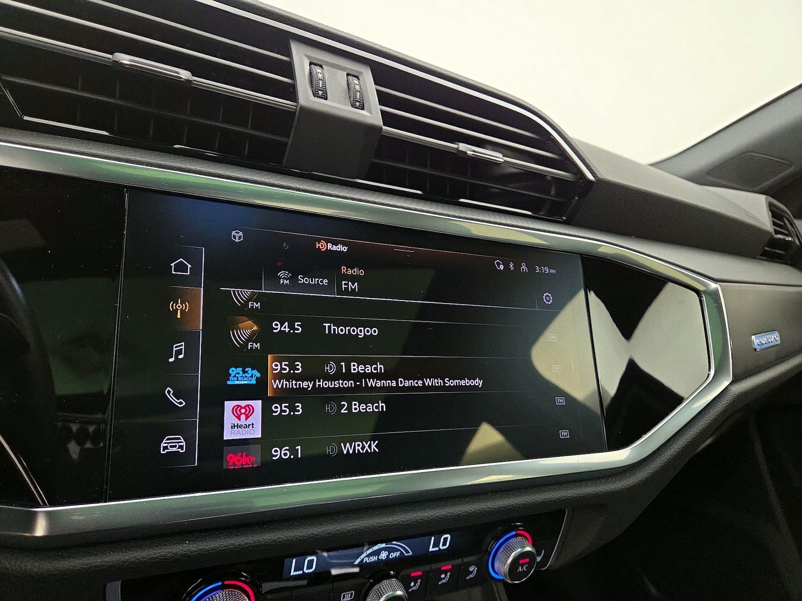 2024 Audi Q3 S Line Premium Plus - Photo 16