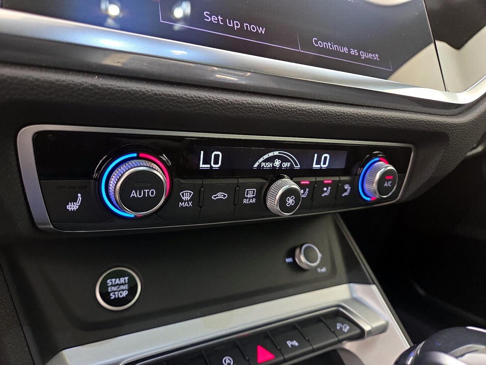 2024 Audi Q3 S Line Premium Plus - Photo 17
