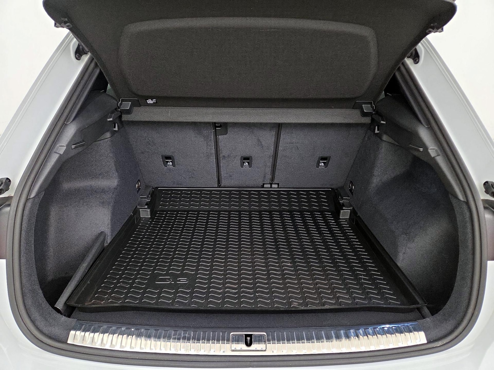2024 Audi Q3 S Line Premium Plus - Photo 22