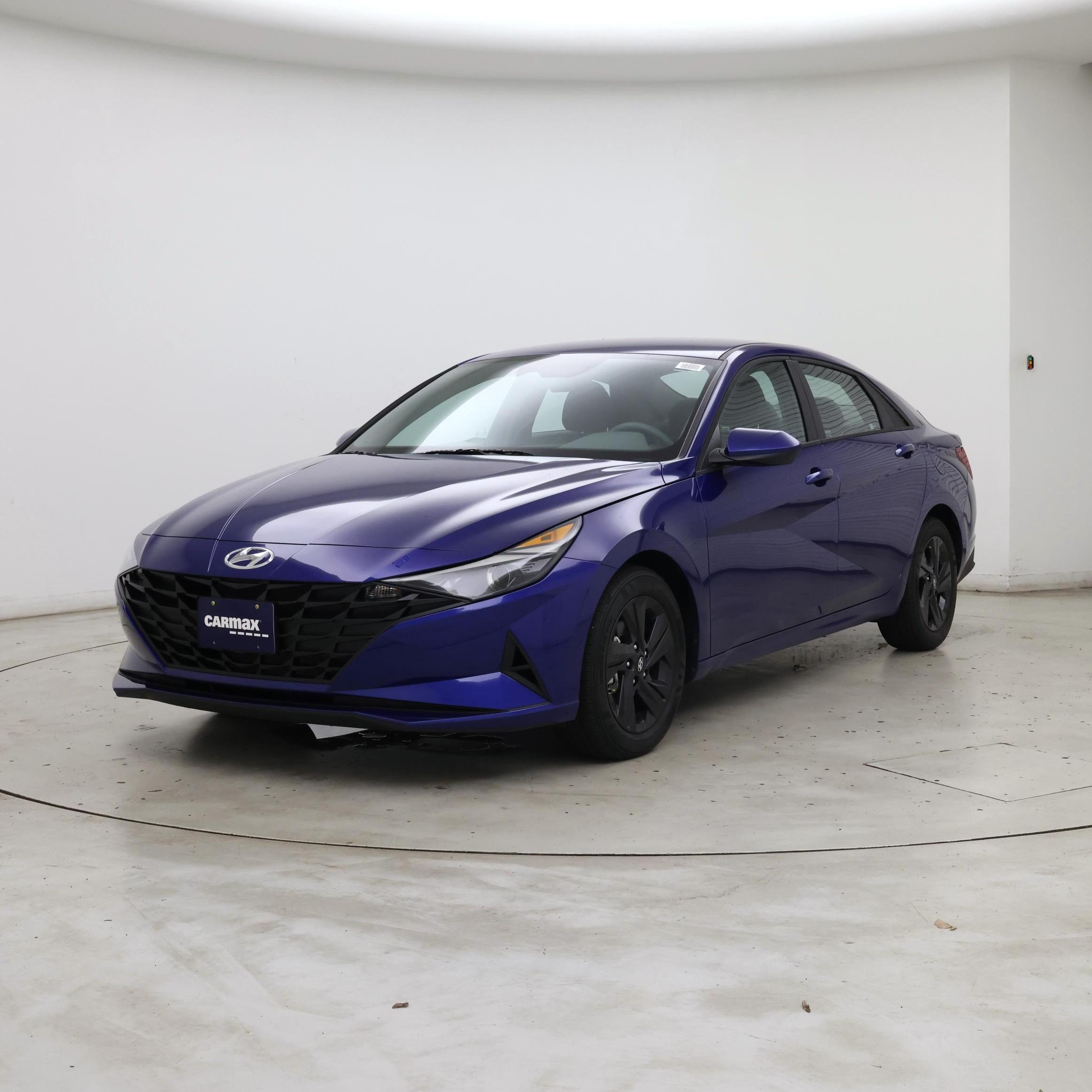 Thumbnail: 2021 Hyundai Elantra - 4