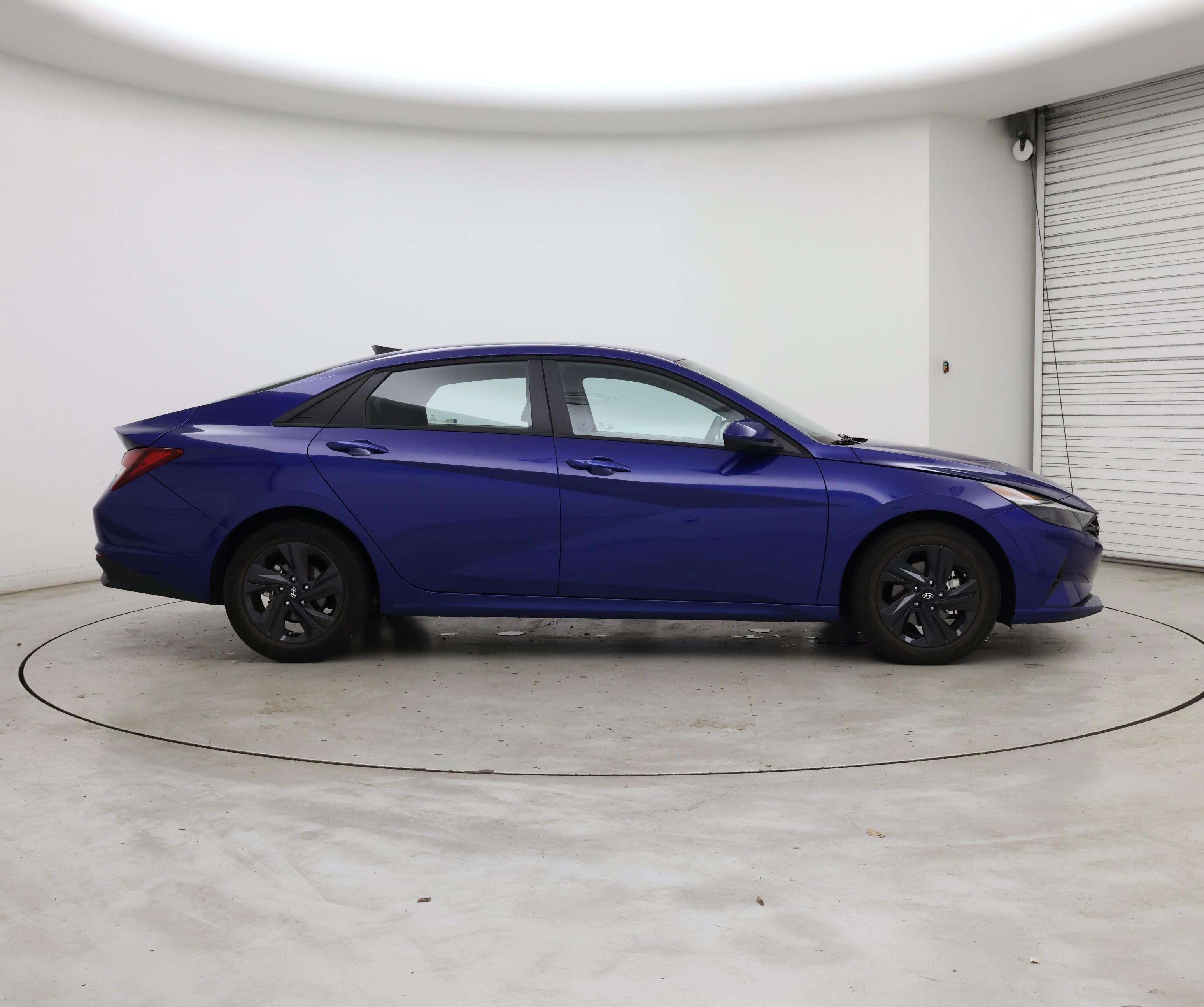 Thumbnail: 2021 Hyundai Elantra - 7