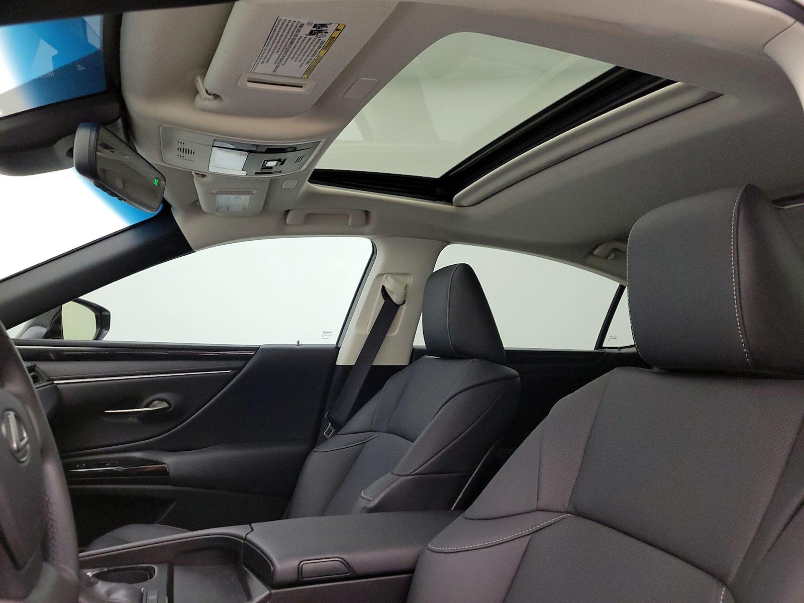 Sunroof(s) & Overhead Airbags