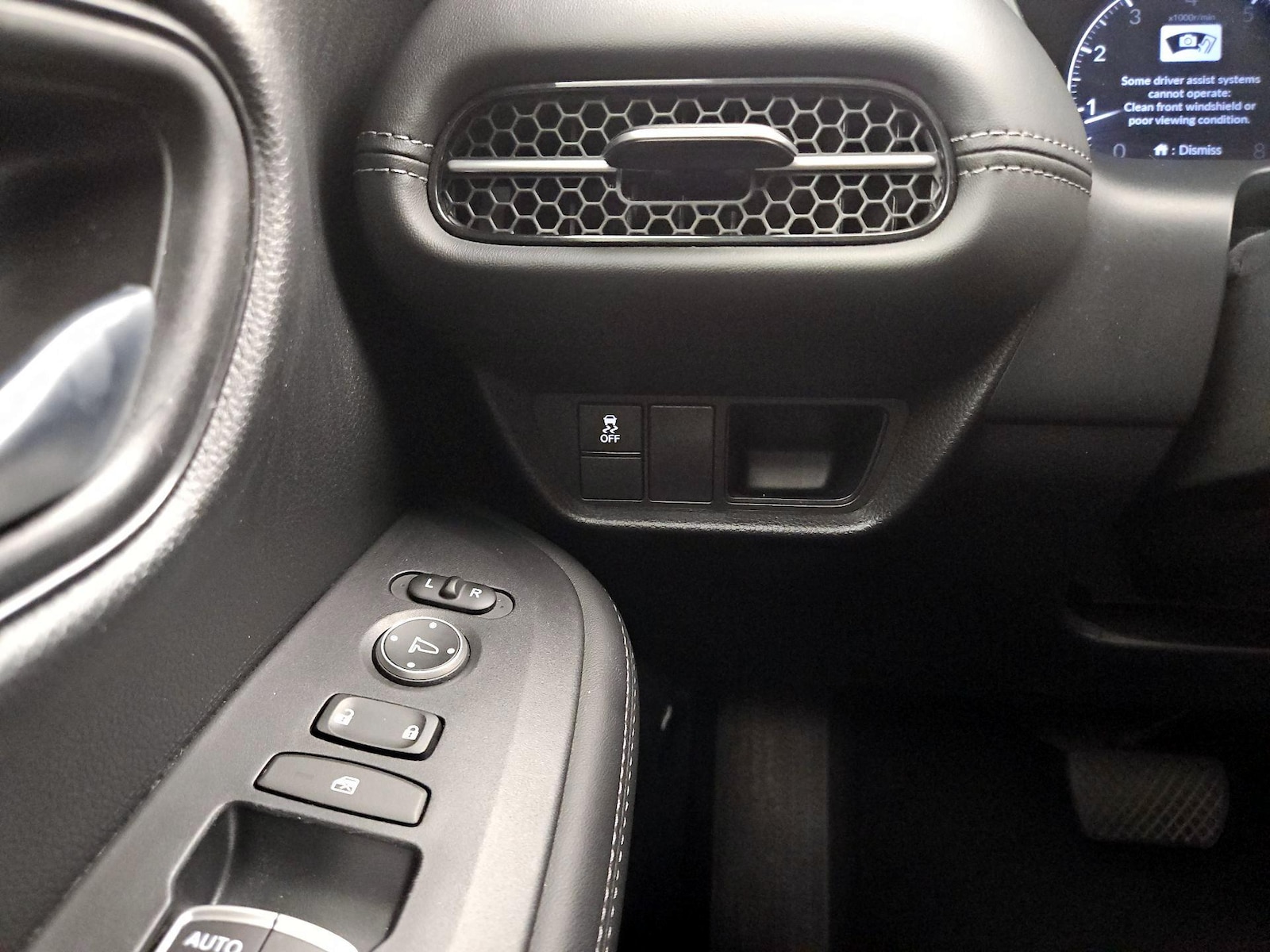 2024 Honda HR-V EX-L - Photo 14