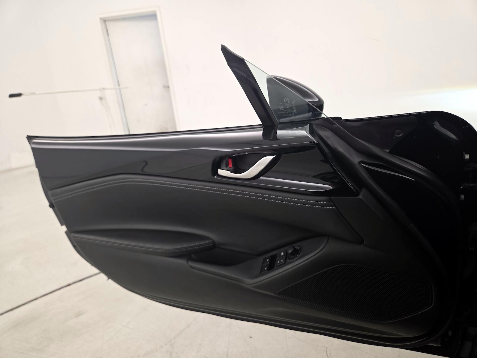 2021 Mazda MX-5 Miata RF Club - Photo 13