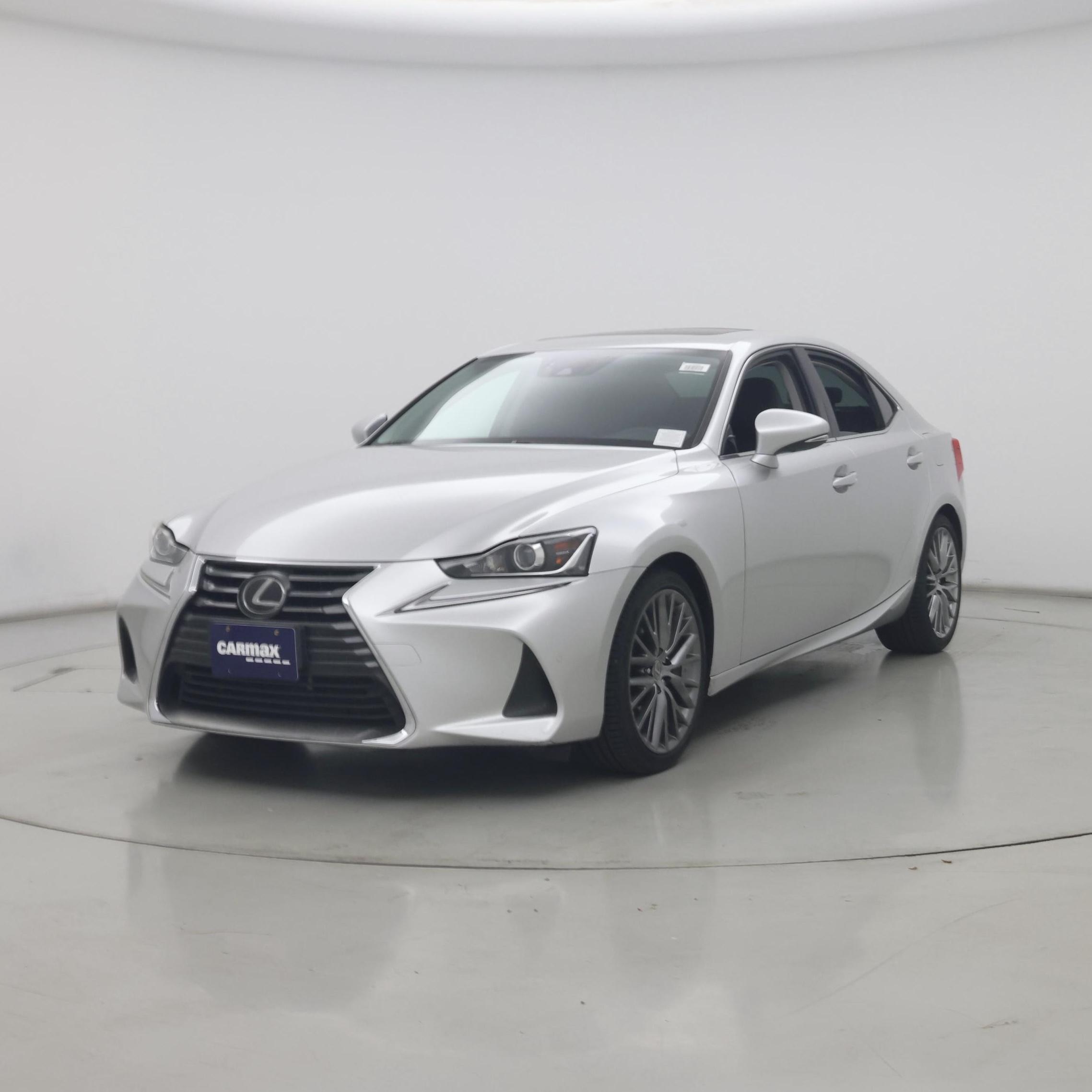 Thumbnail: 2019 Lexus IS - 4