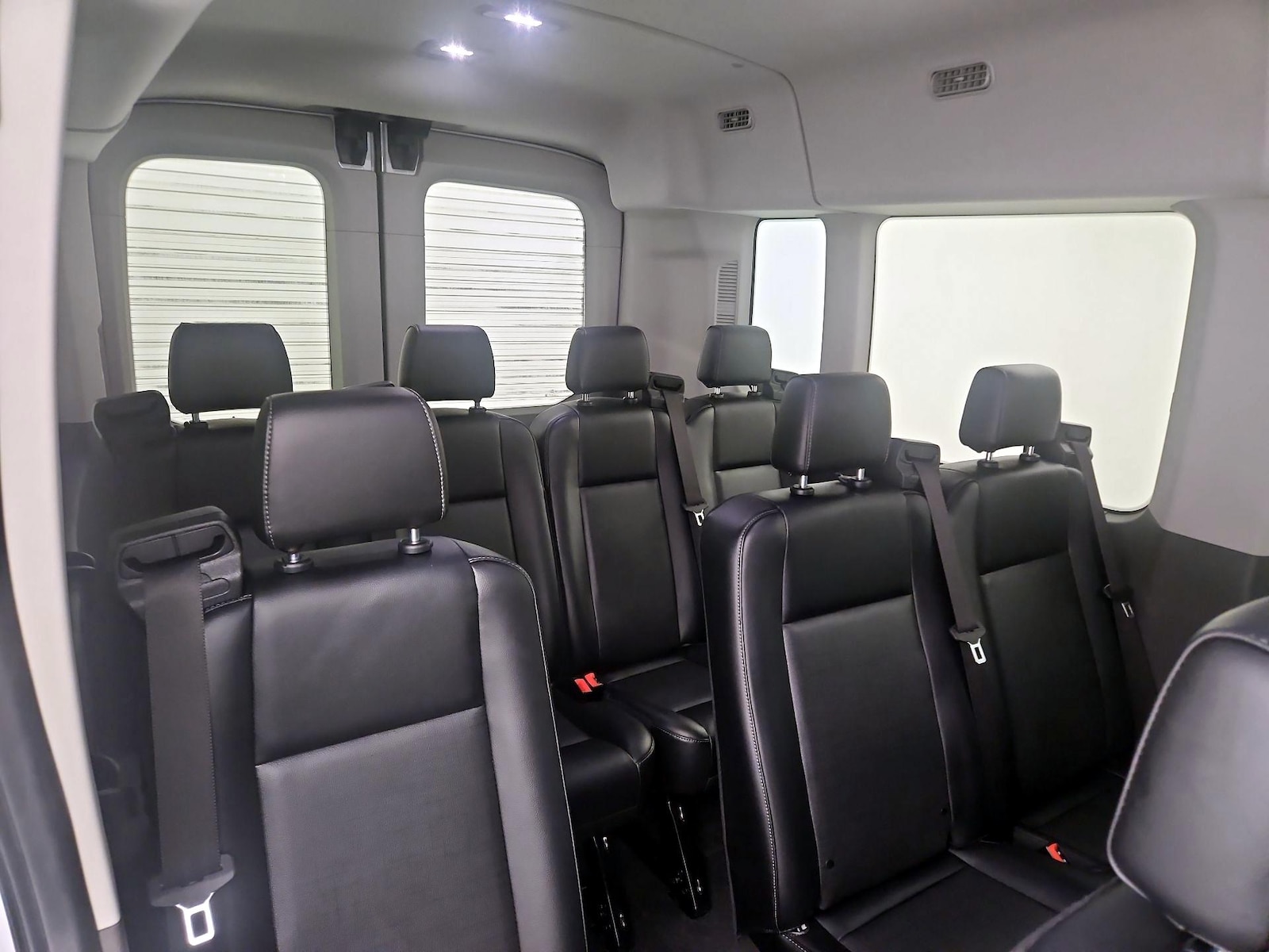 2025 Ford Transit Passenger Van XL - Photo 21