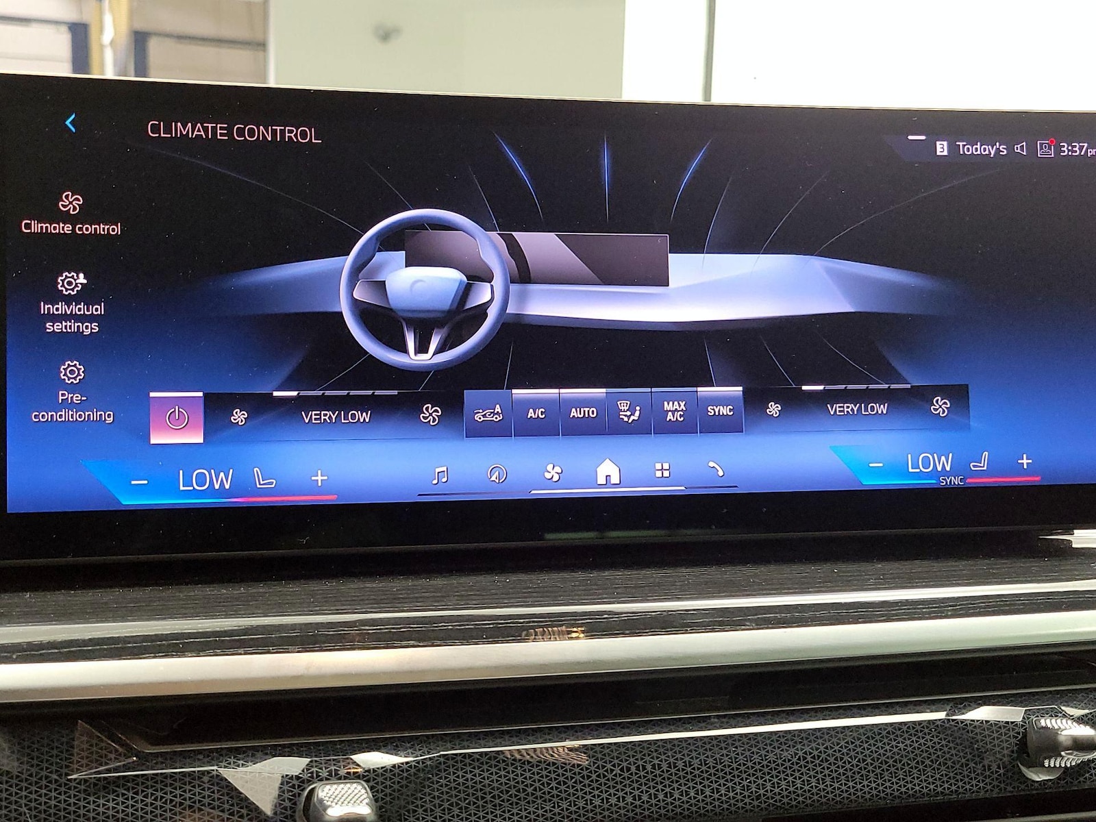 2024 BMW X5 50e - Photo 18