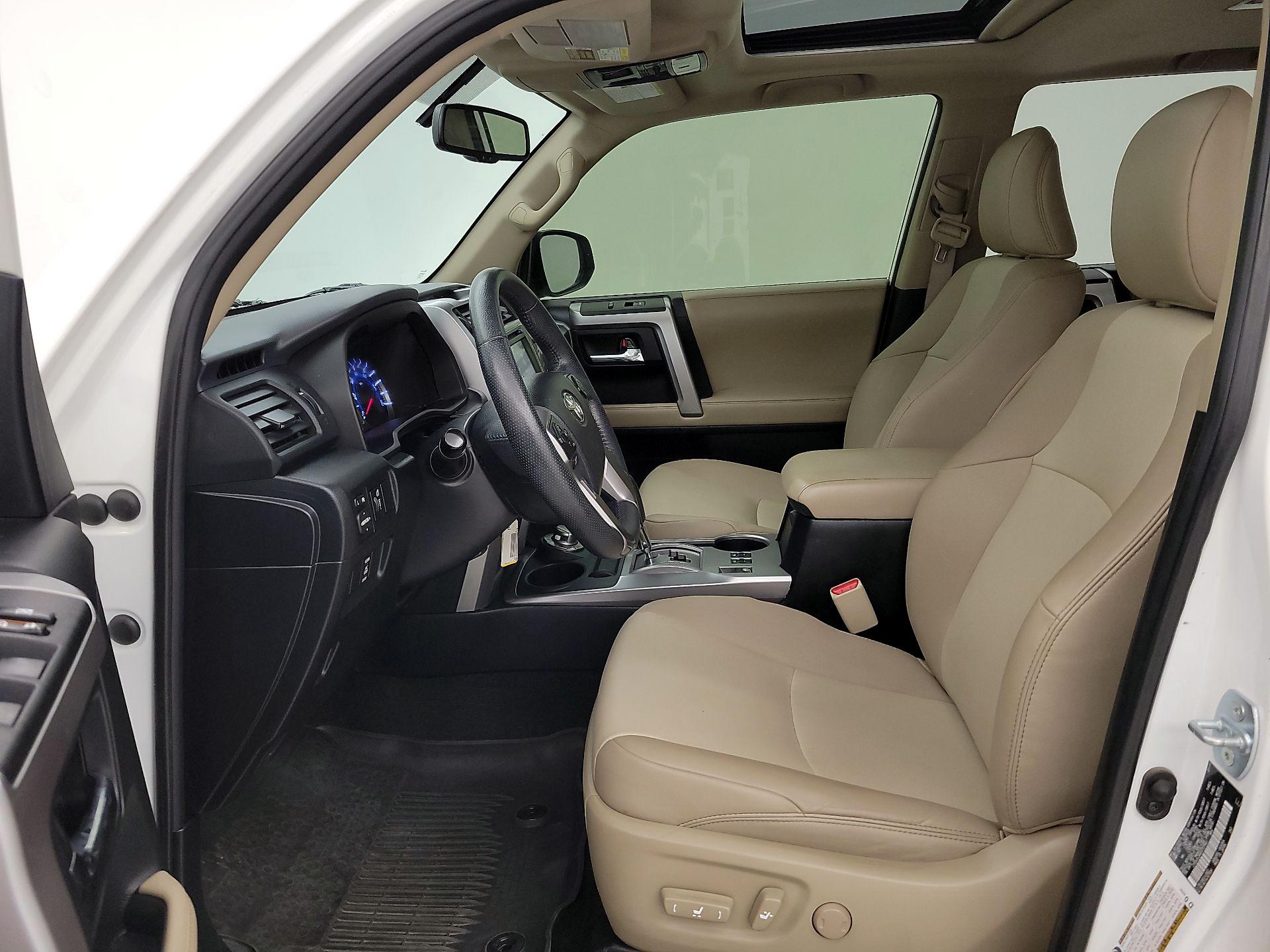 Thumbnail: 2019 Toyota 4Runner - 11
