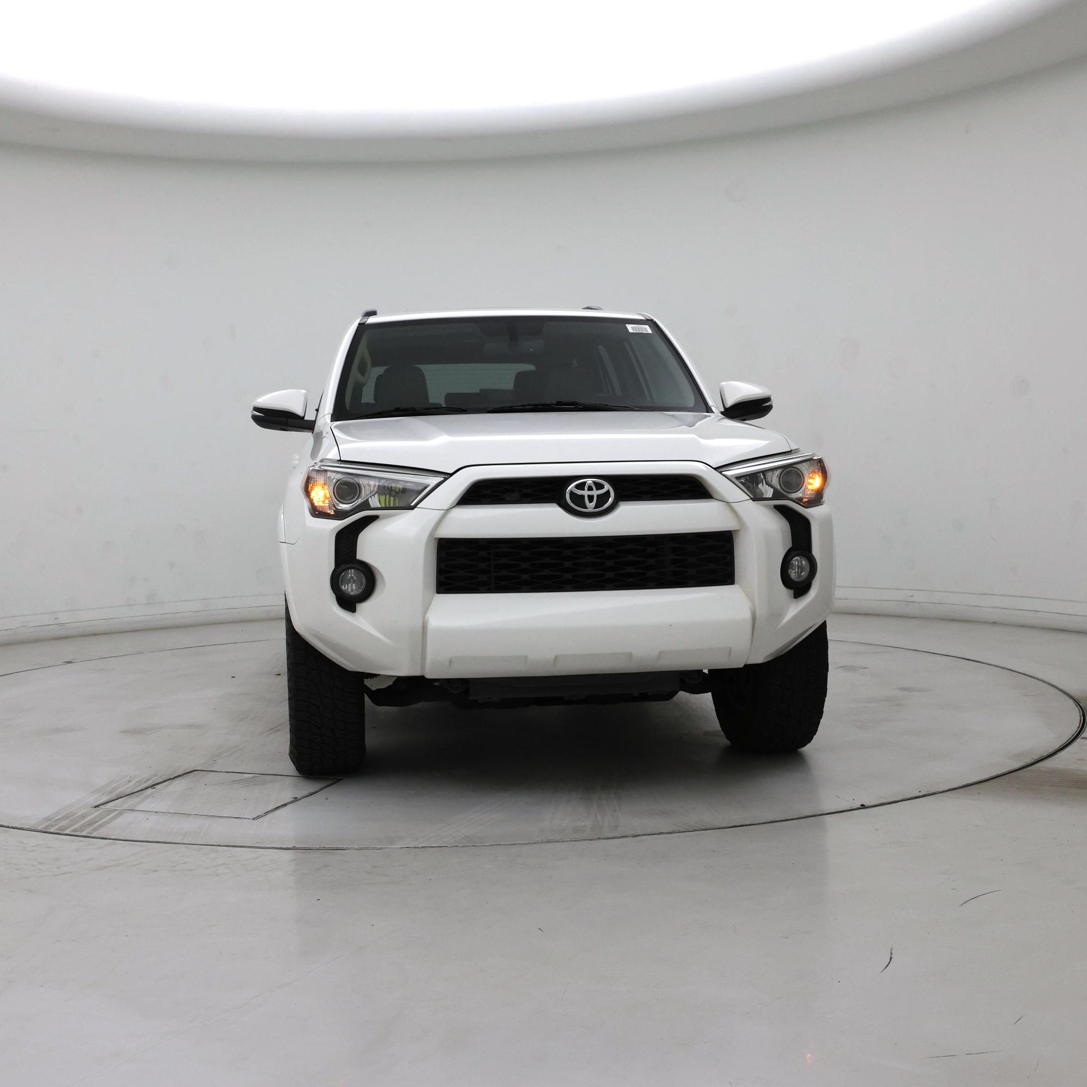 Thumbnail: 2019 Toyota 4Runner - 5