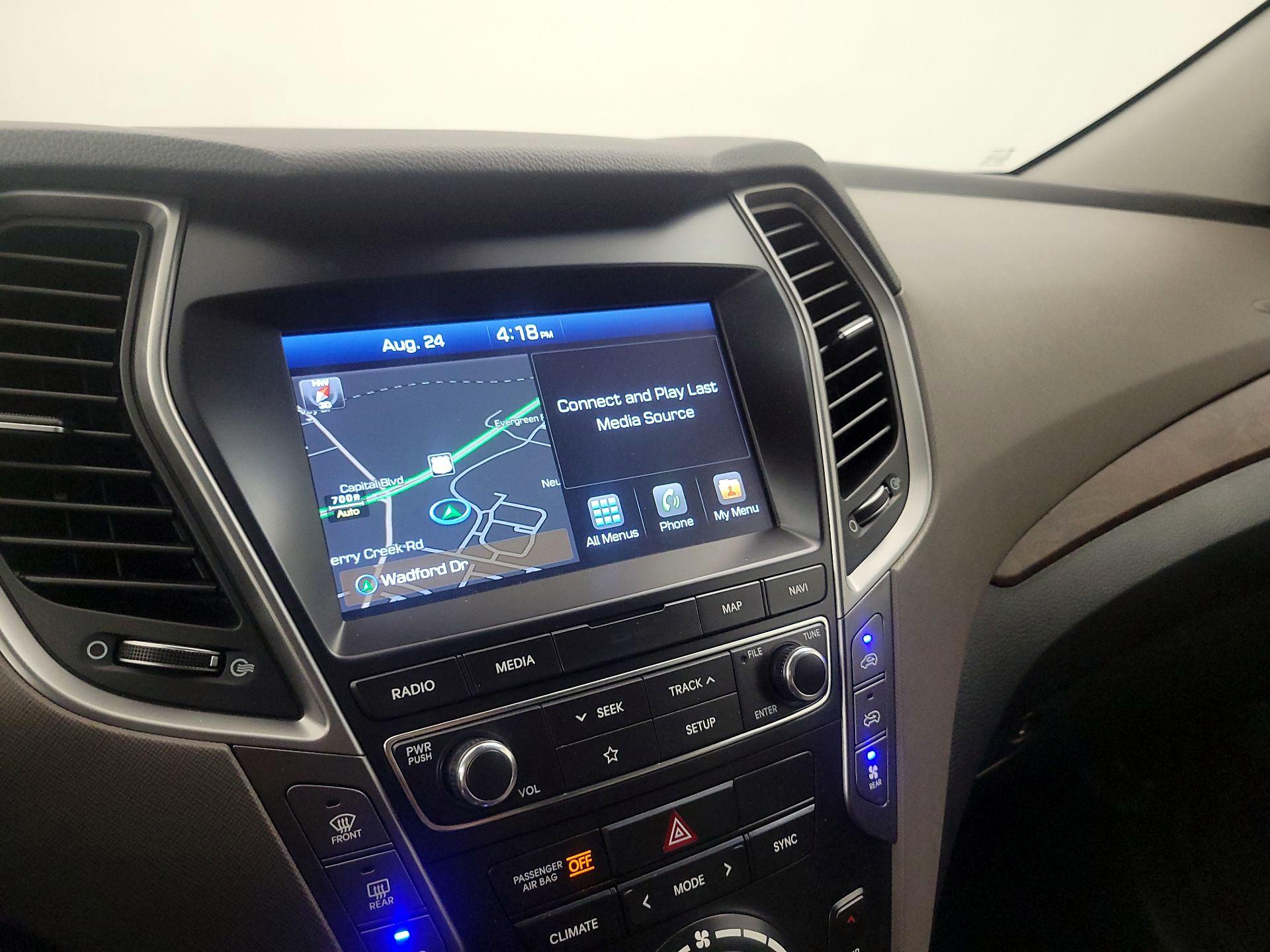 Thumbnail: 2019 Hyundai Santa Fe - 15
