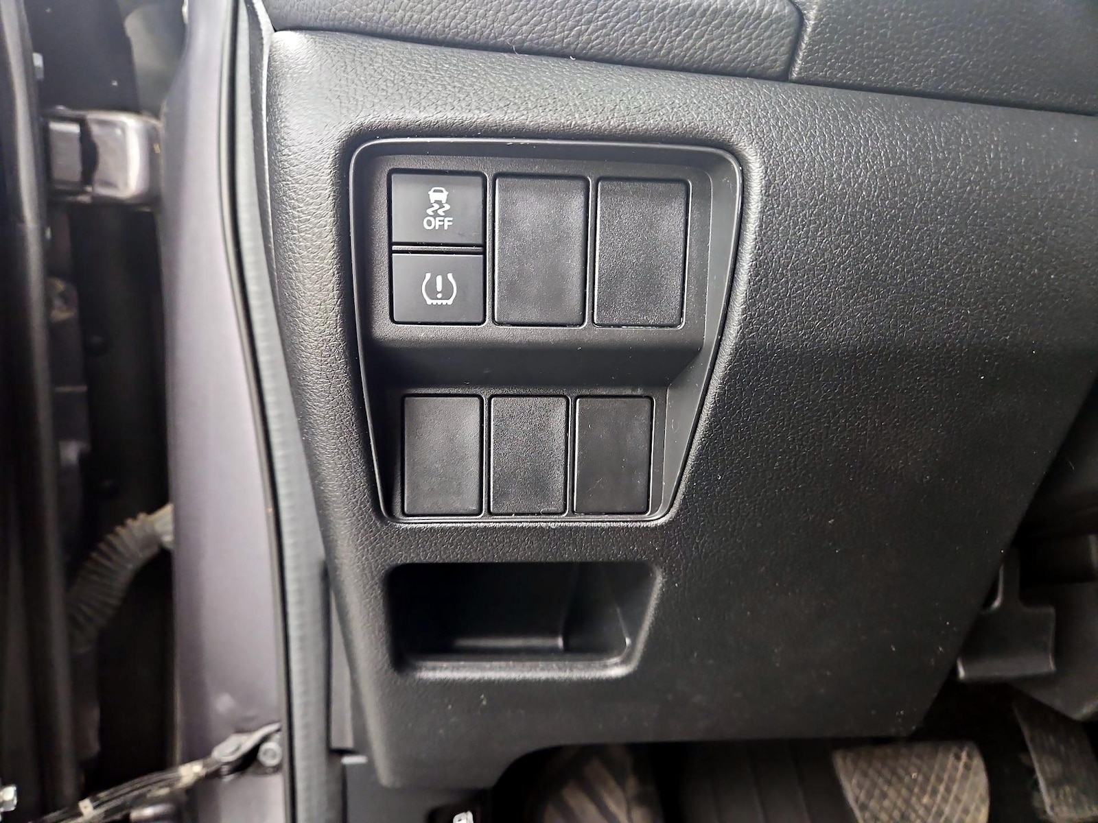 2019 Honda CR-V LX - Photo 14