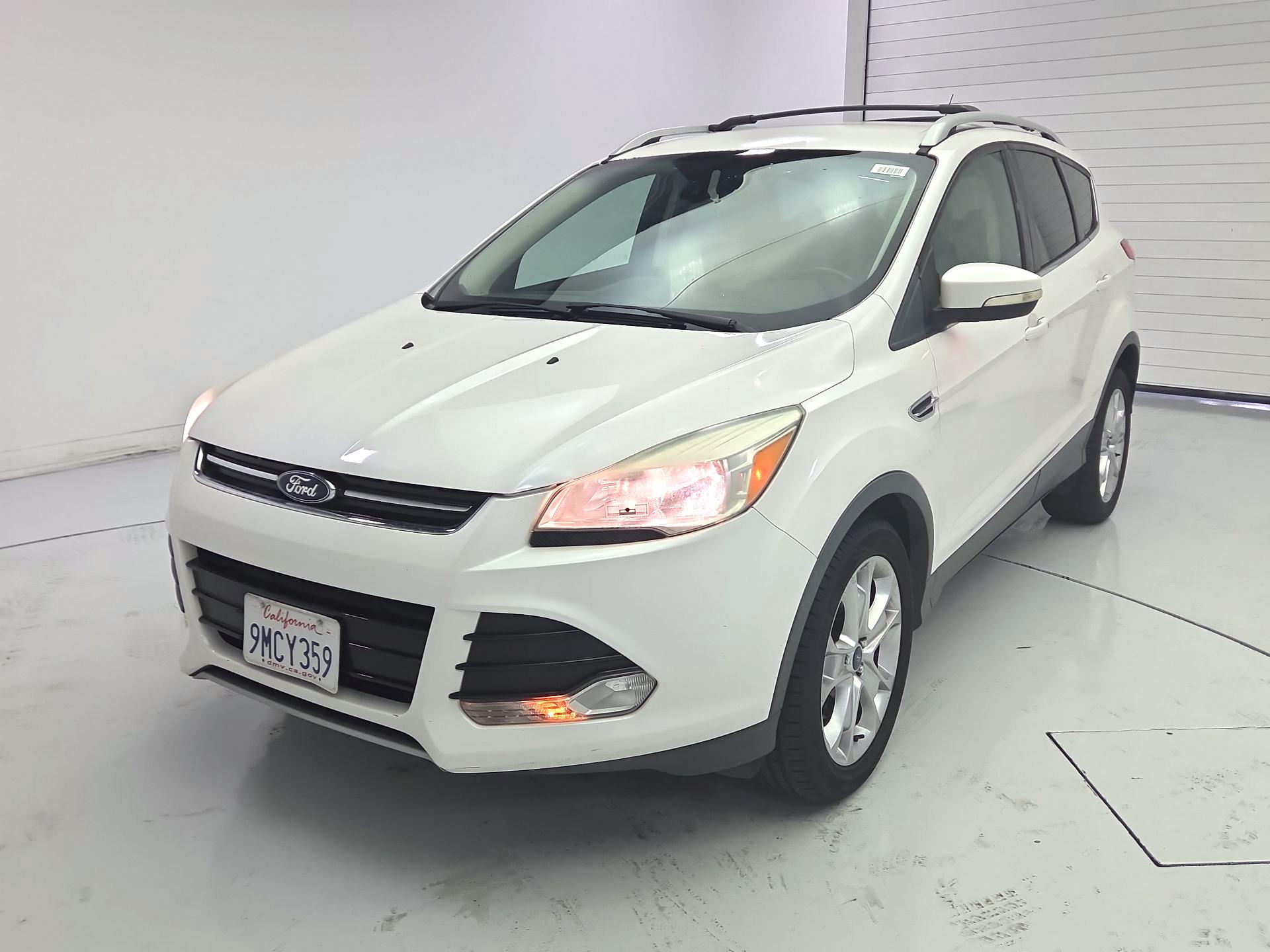 Thumbnail: 2016 Ford Escape - 3