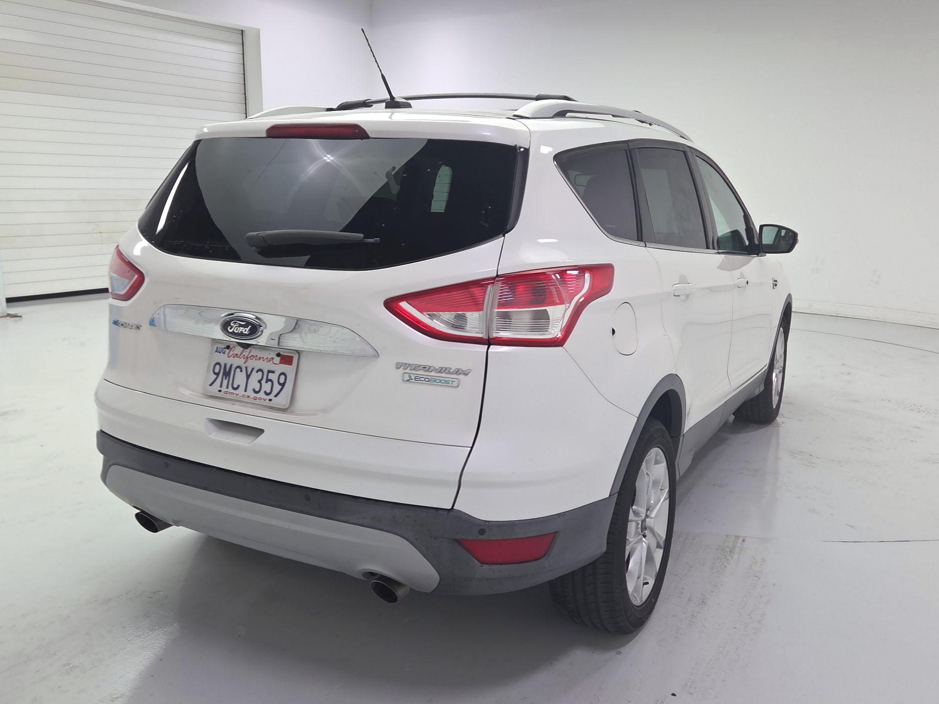 Thumbnail: 2016 Ford Escape - 5