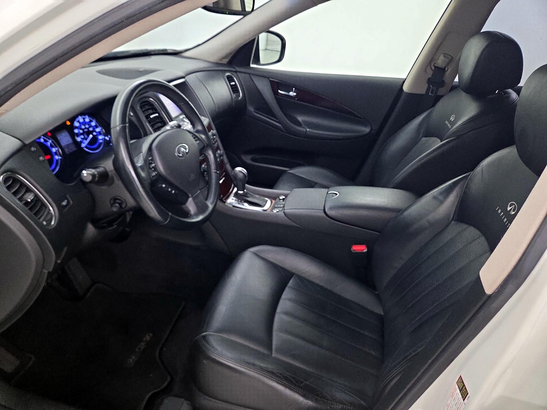 Thumbnail: 2014 INFINITI QX50 - 11