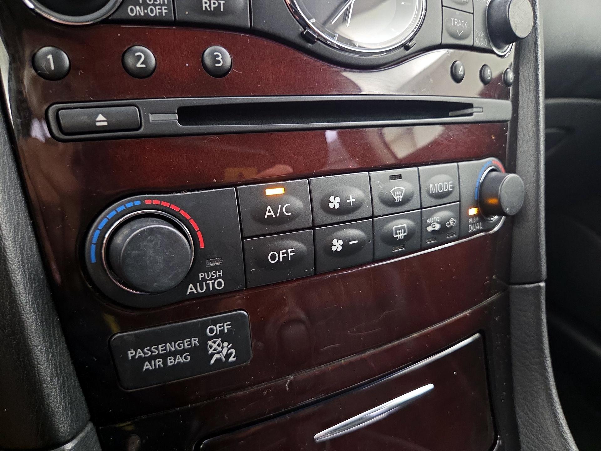 Thumbnail: 2014 INFINITI QX50 - 17
