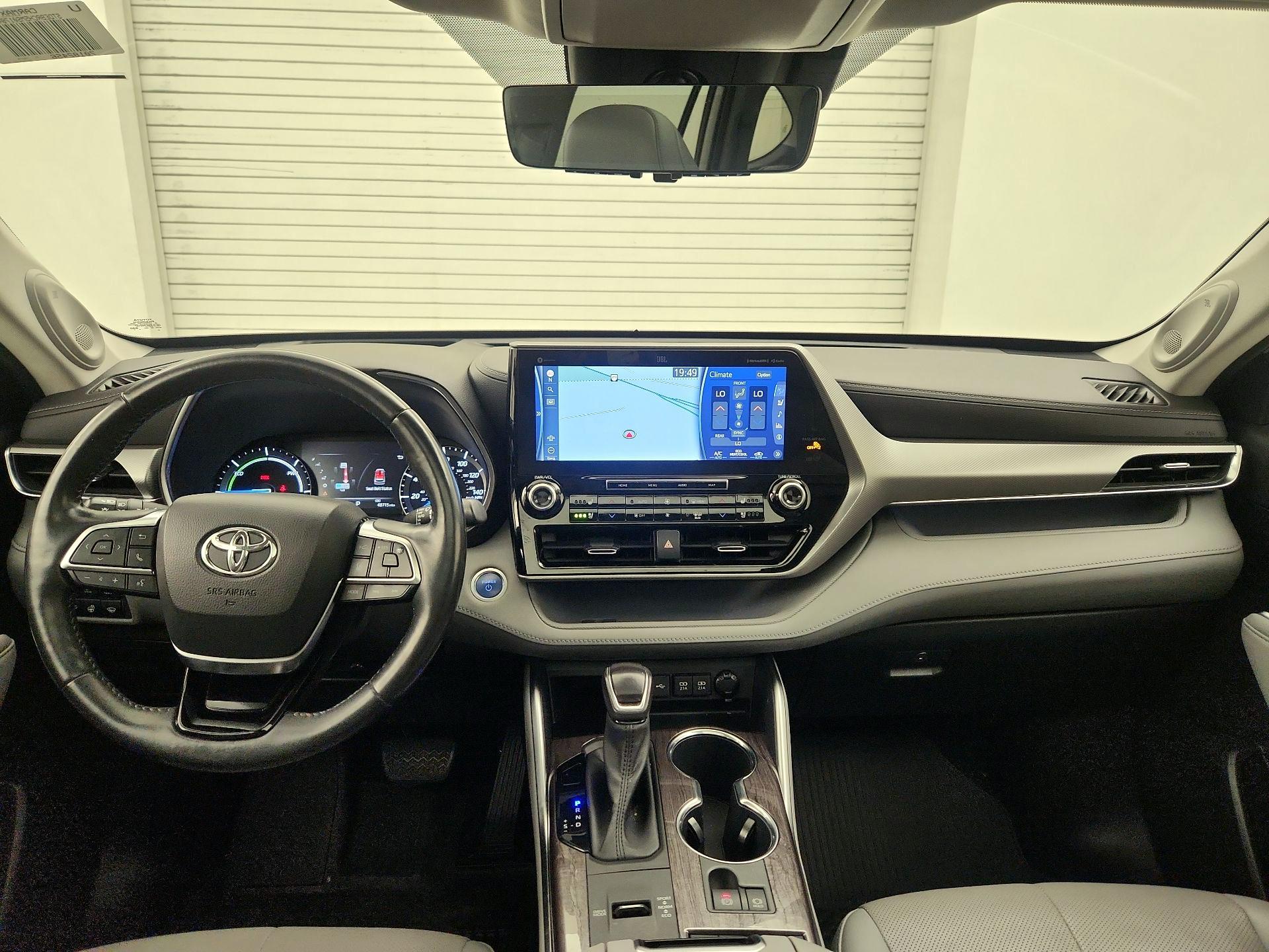 Thumbnail: 2021 Toyota Highlander - 9