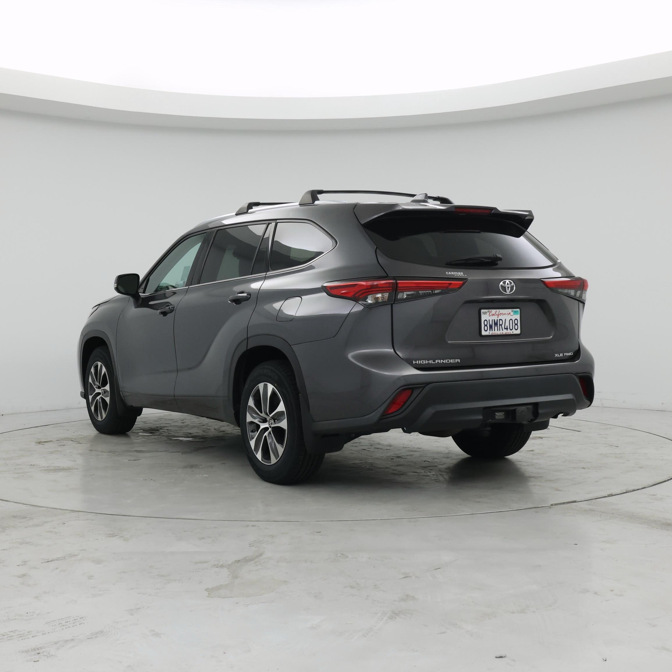 Thumbnail: 2021 Toyota Highlander - 2