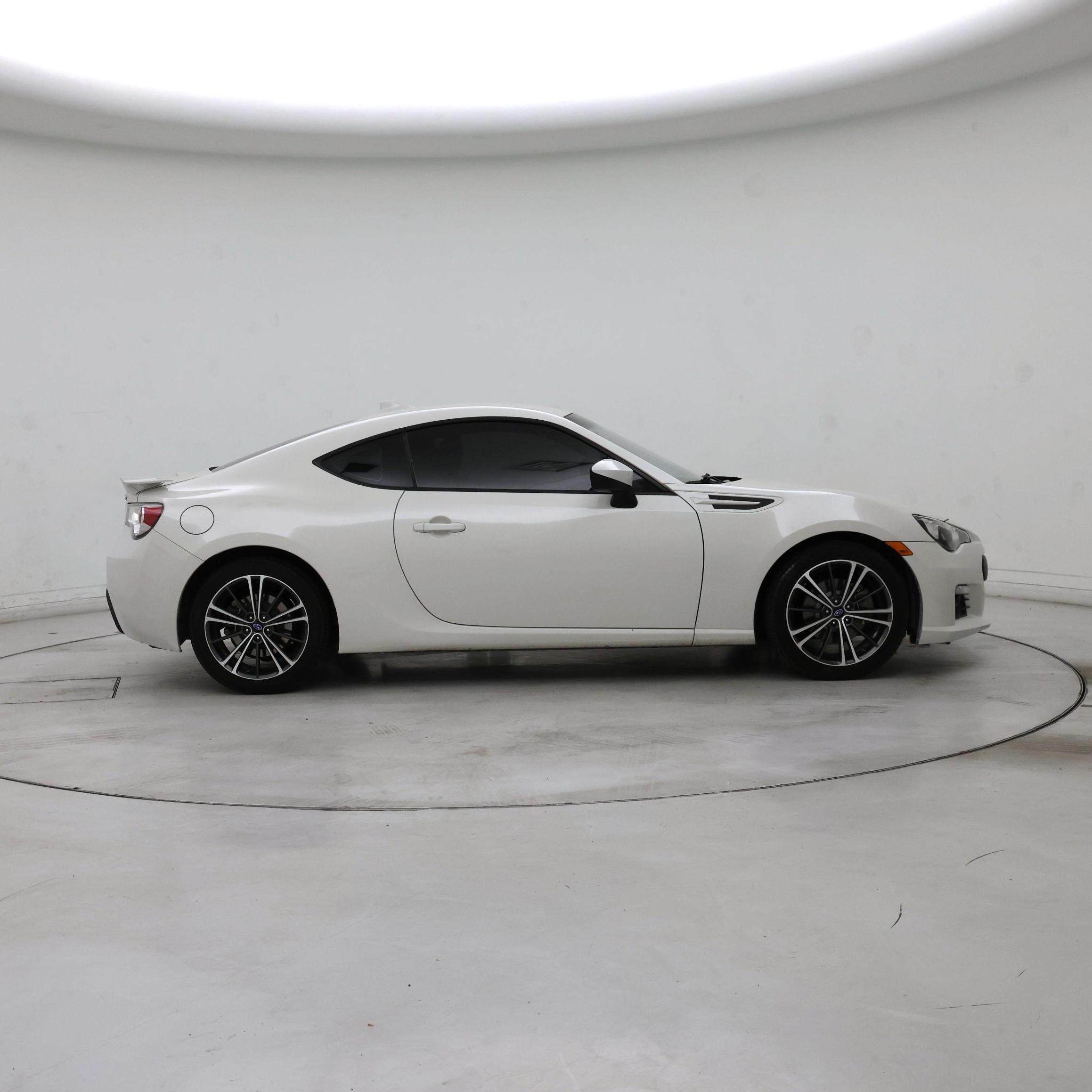 Thumbnail: 2015 Subaru BRZ - 7