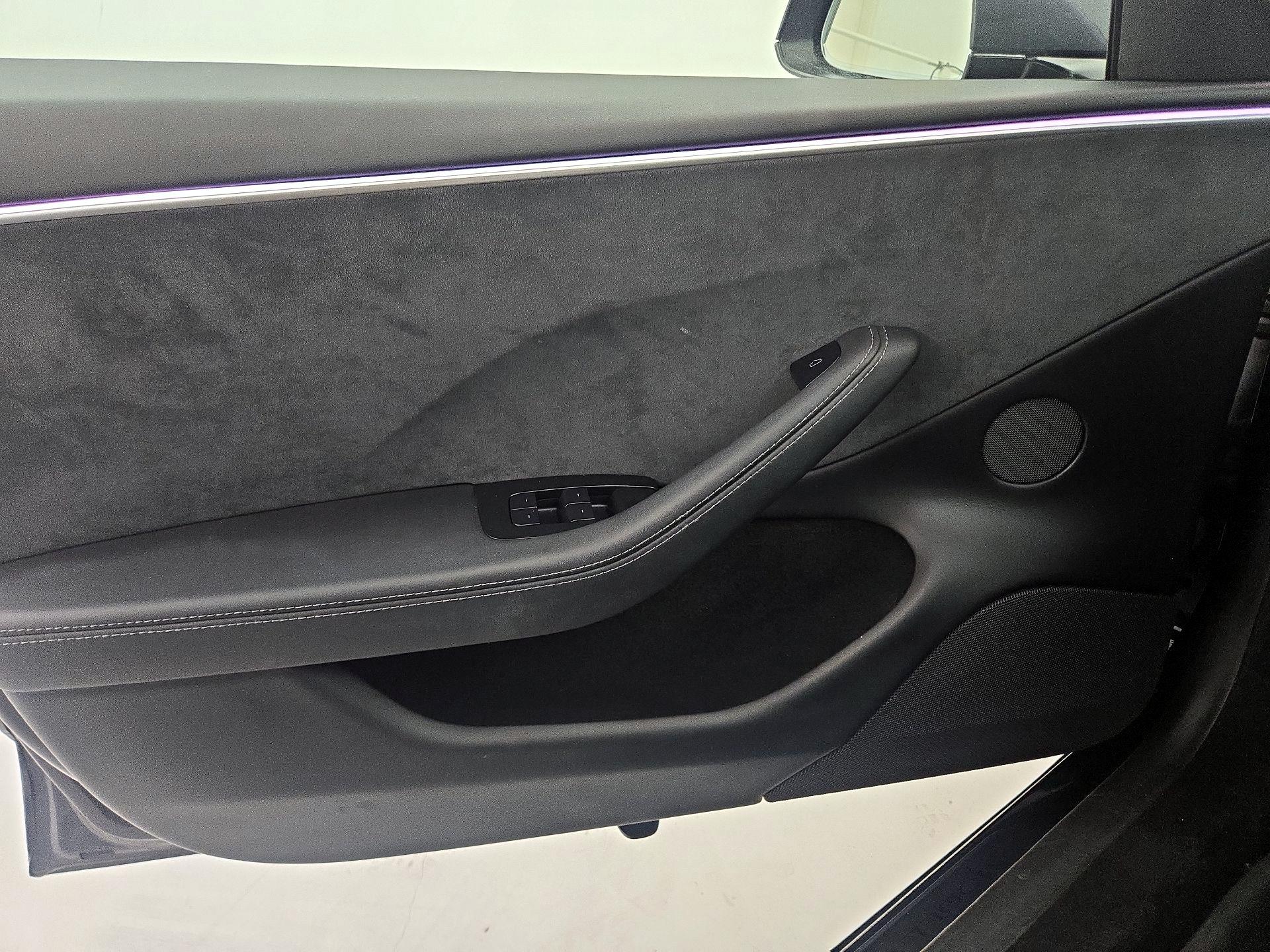Thumbnail: 2024 Tesla Model 3 - 12