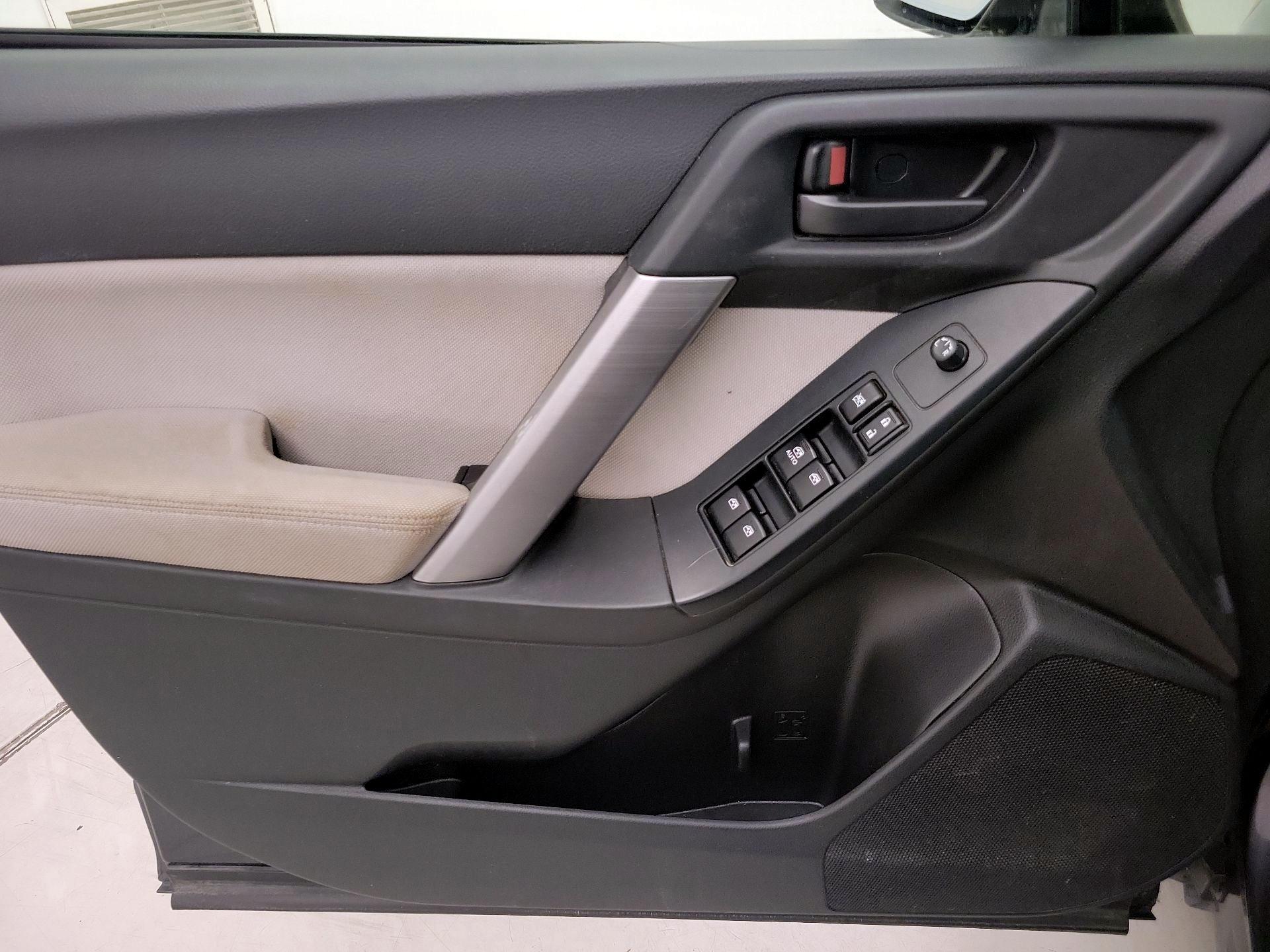 Thumbnail: 2014 Subaru Forester - 12