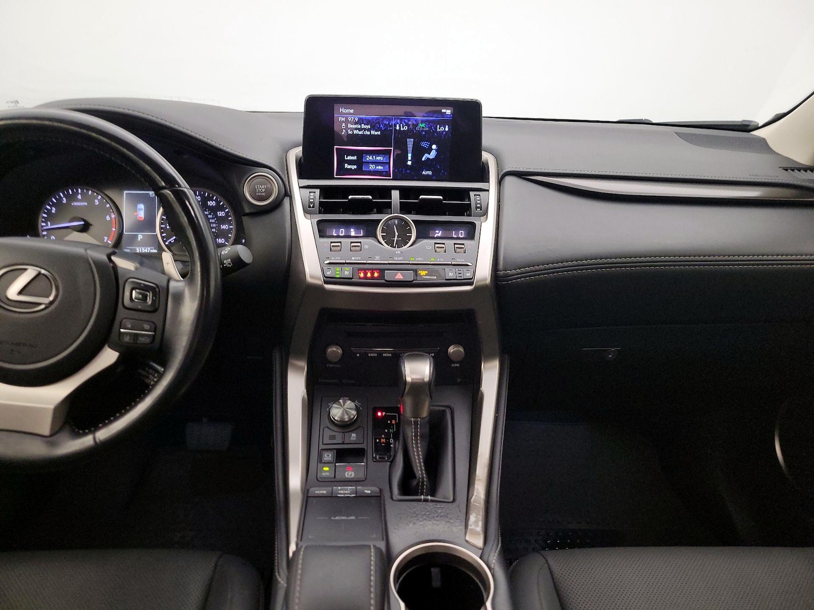 2021 Lexus NX 300 - Photo 10