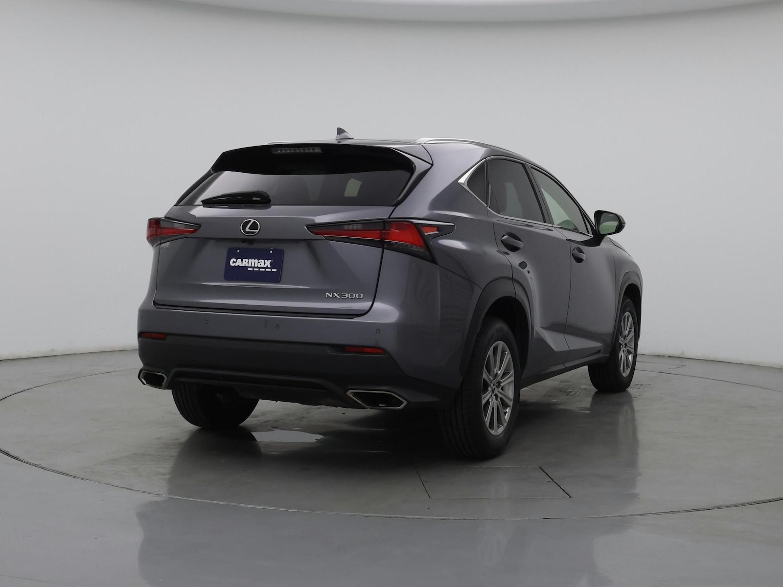 2021 Lexus NX 300 - Photo 9