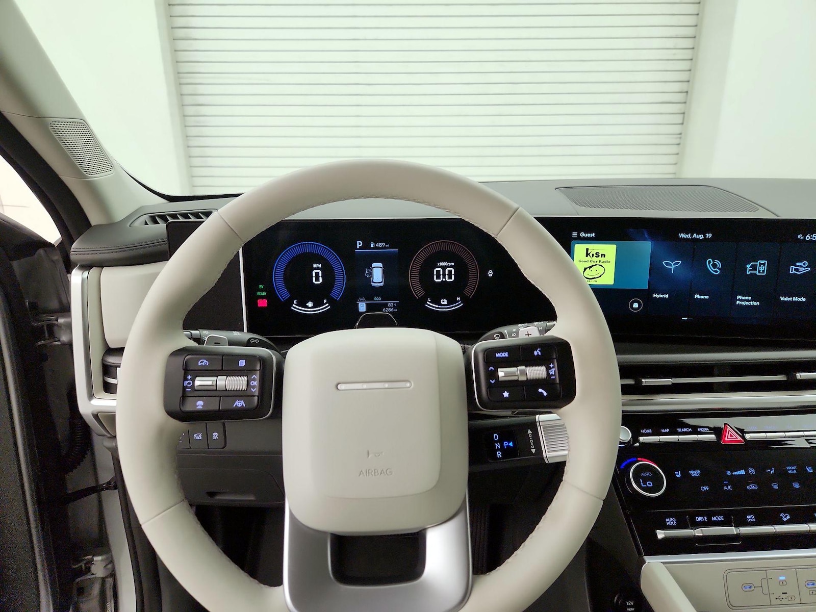 2025 Hyundai Santa Fe SEL - Photo 11