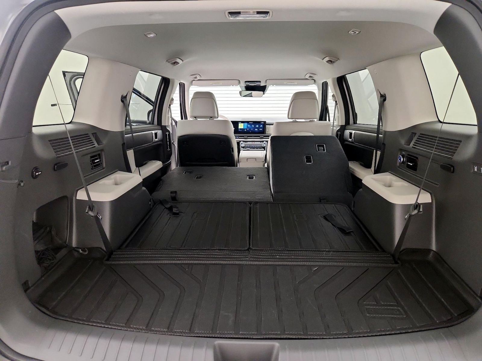 2025 Hyundai Santa Fe SEL - Photo 23