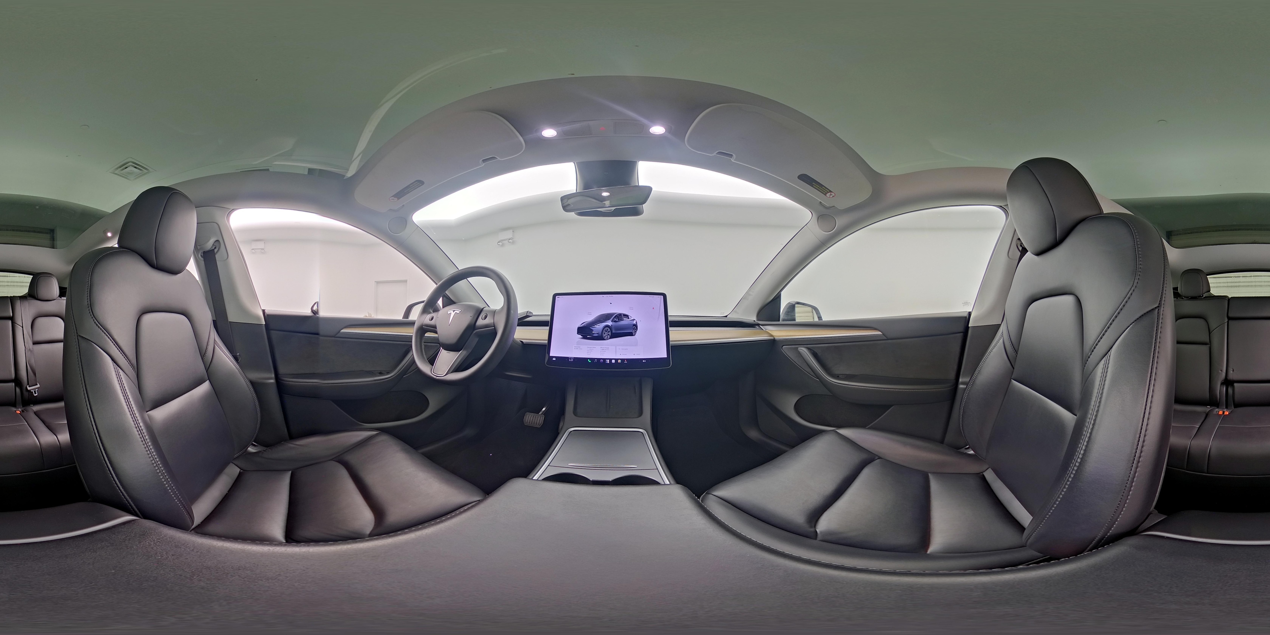 2024 Tesla Model Y Long Range - Photo 23