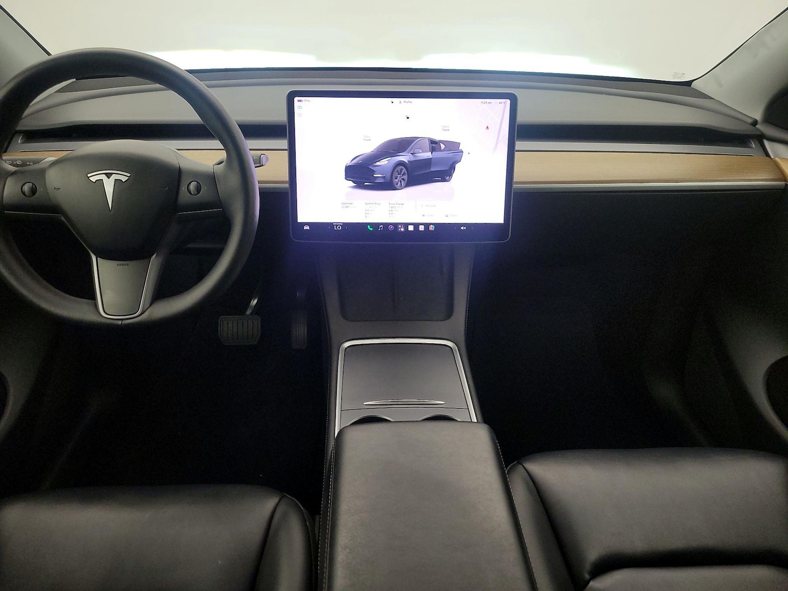 2024 Tesla Model Y Long Range - Photo 10