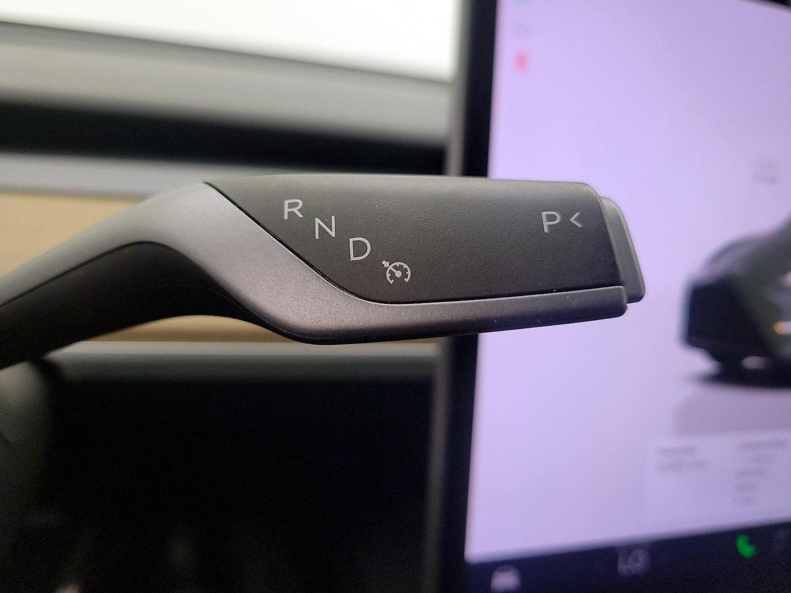2024 Tesla Model Y Long Range - Photo 18