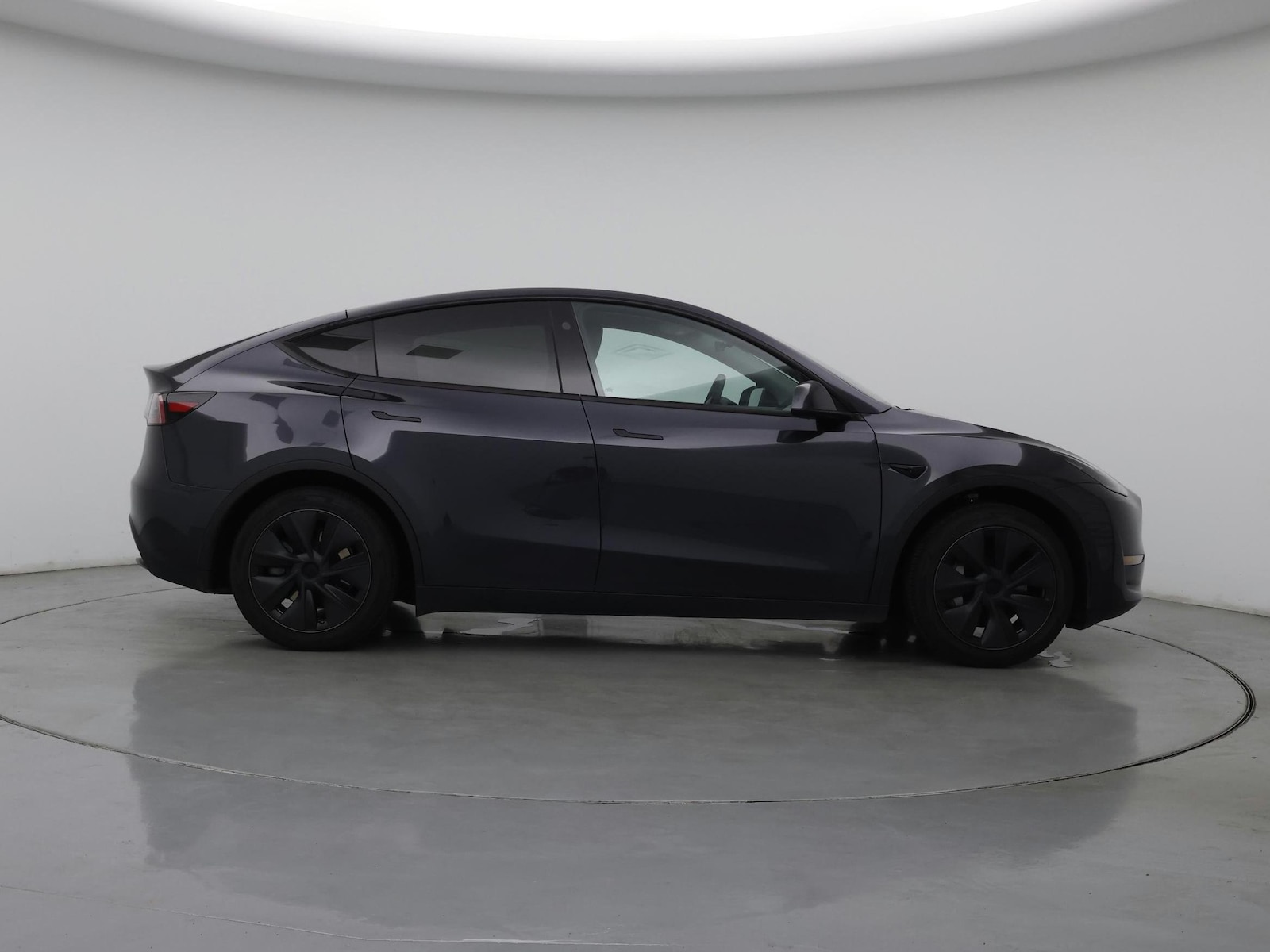 2024 Tesla Model Y Long Range - Photo 8