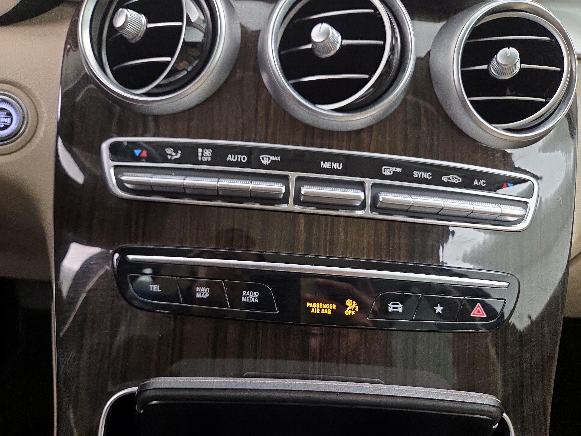 Thumbnail: 2021 Mercedes-Benz GLC - 16