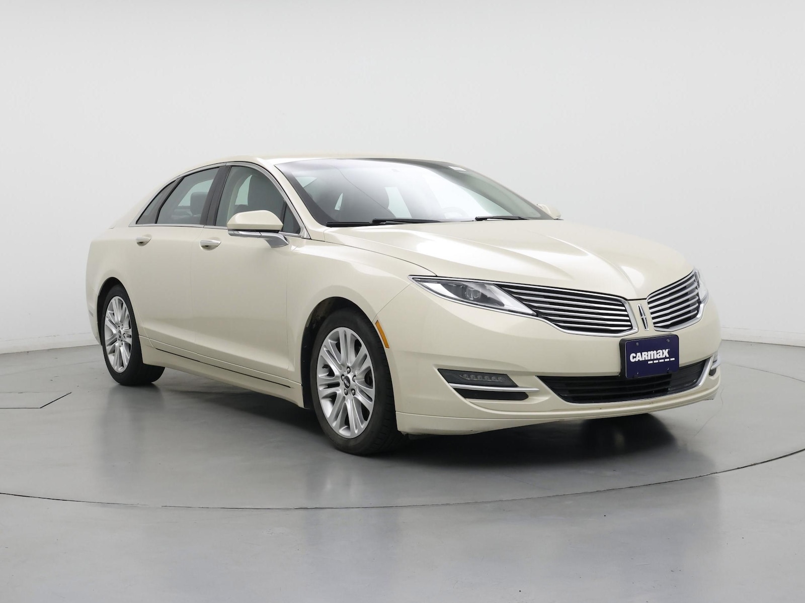 2016 Lincoln MKZ Base - Photo 2