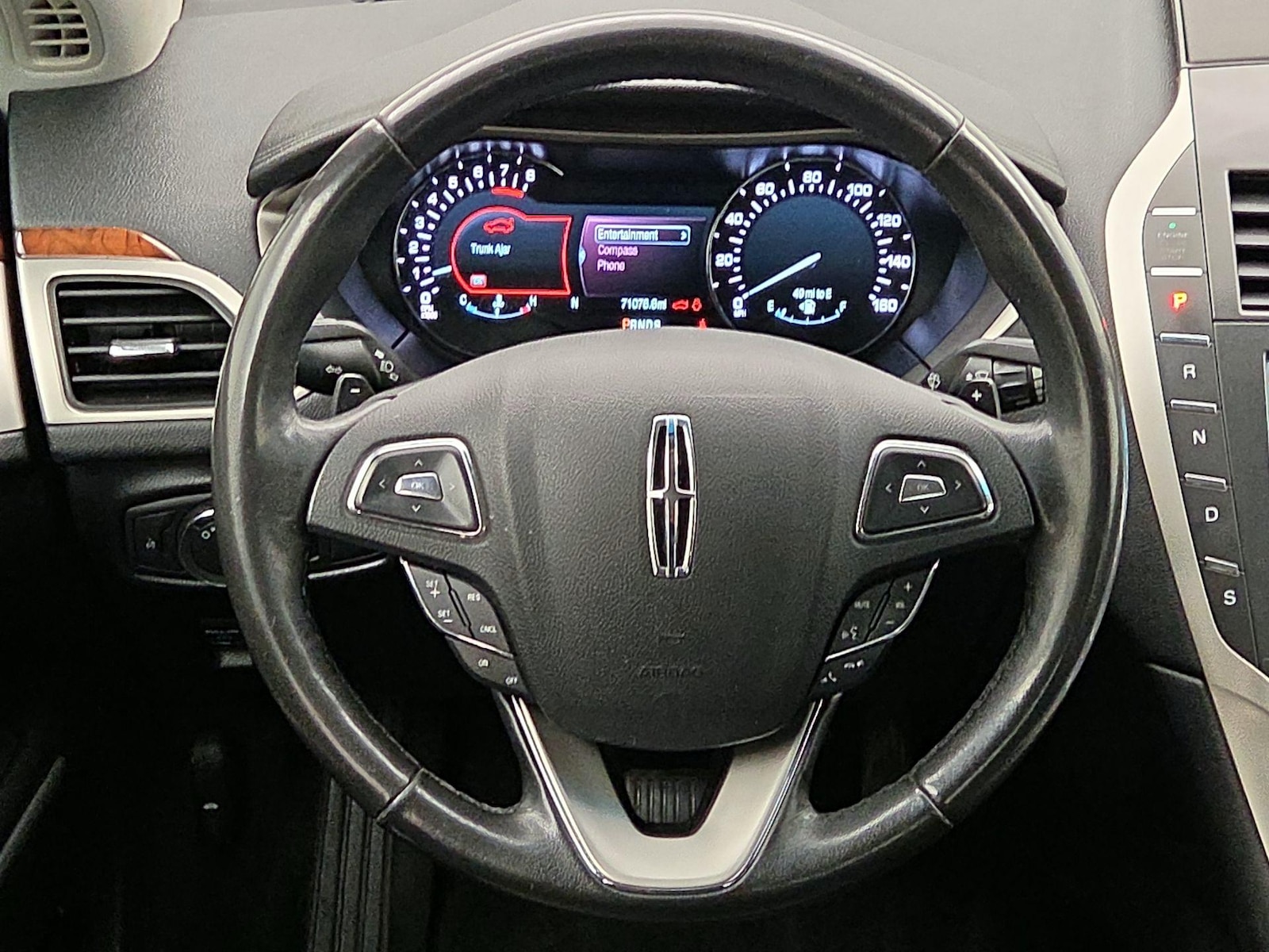 2016 Lincoln MKZ Base - Photo 11