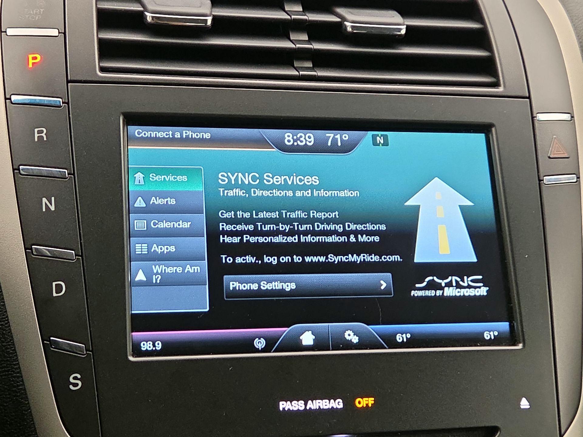 Thumbnail: 2016 Lincoln MKZ - 14