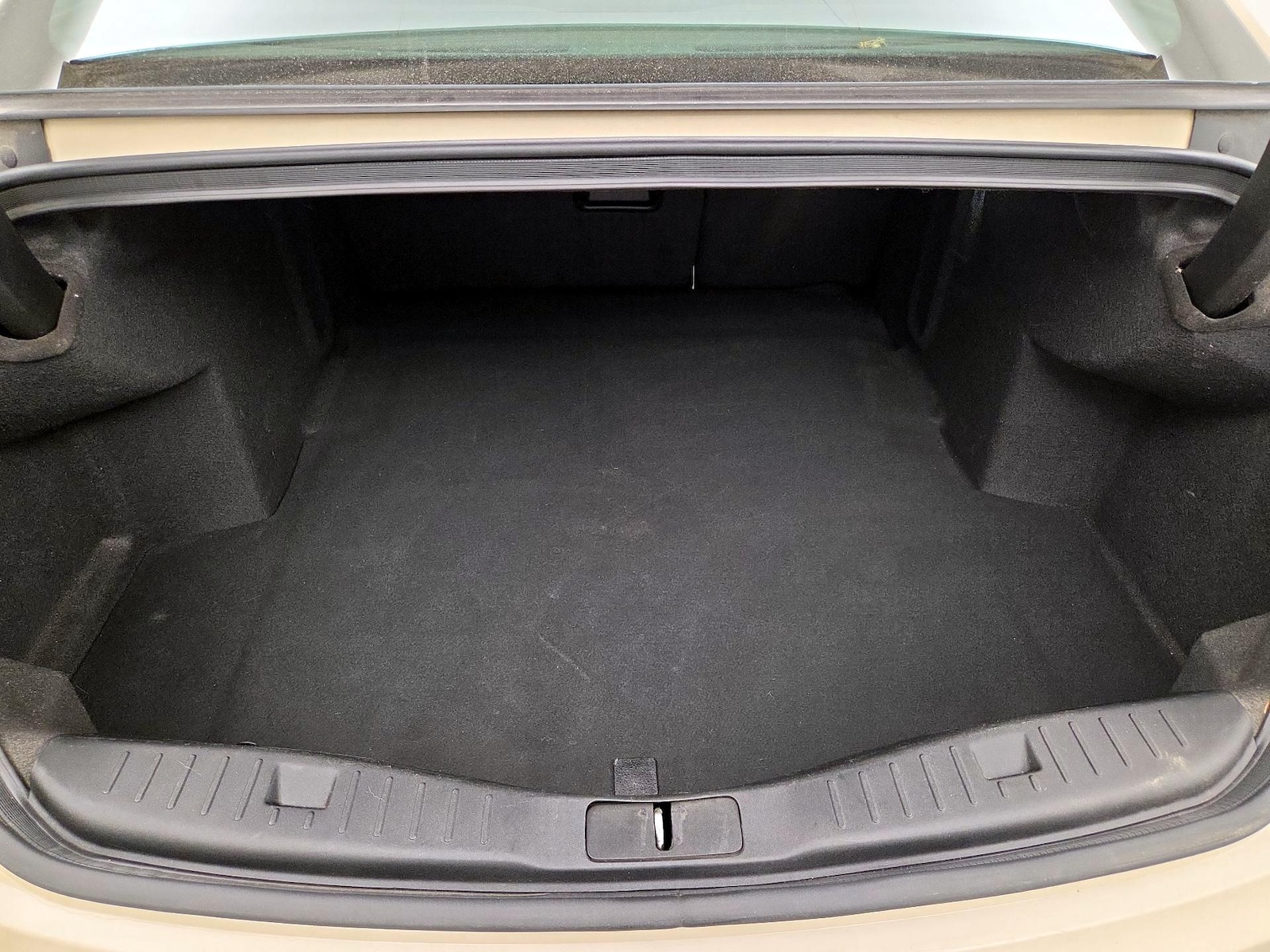 2016 Lincoln MKZ Base - Photo 22