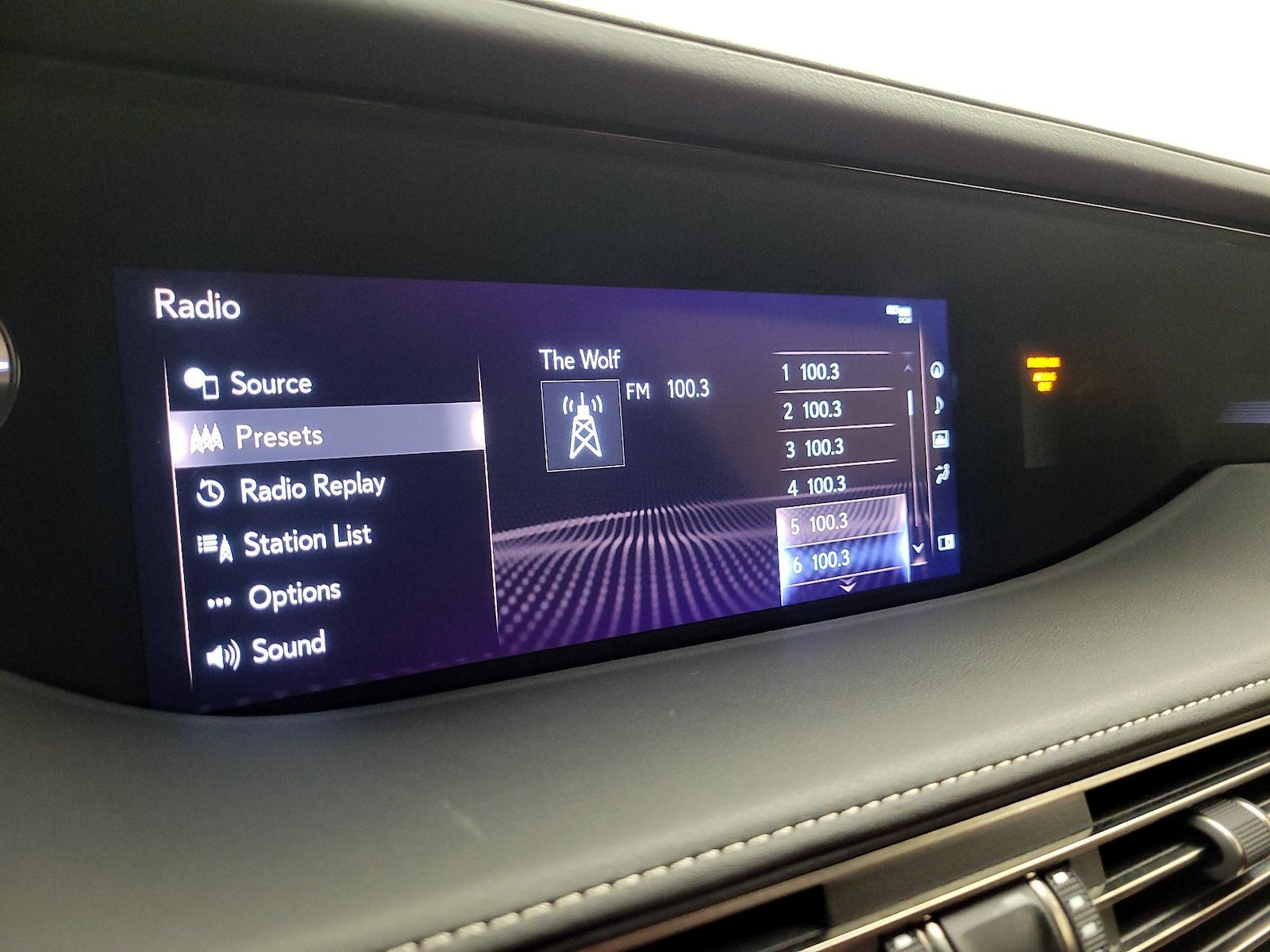 2018 Lexus LS Base - Photo 17