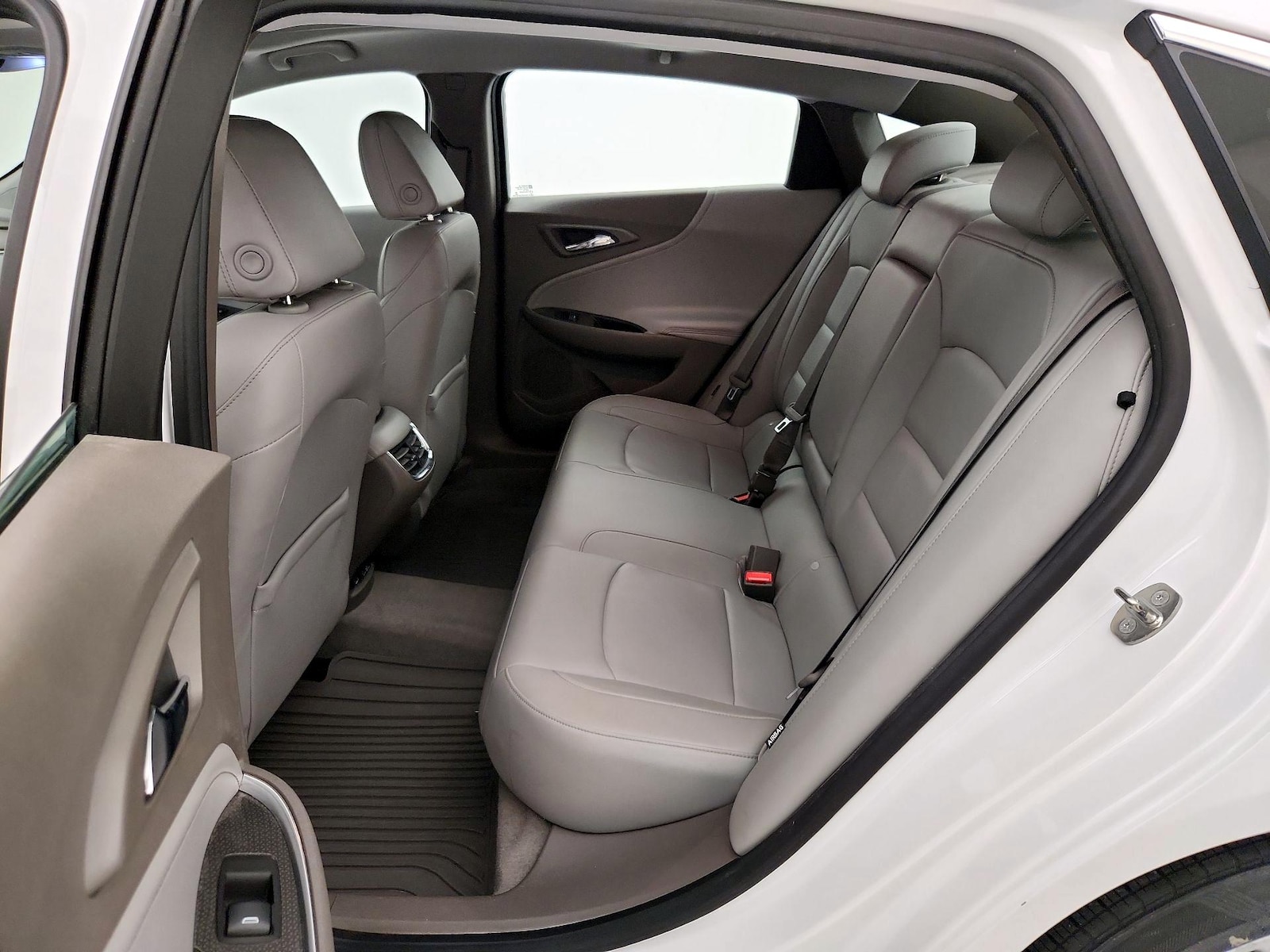 2017 Chevrolet Malibu Hybrid - Photo 22