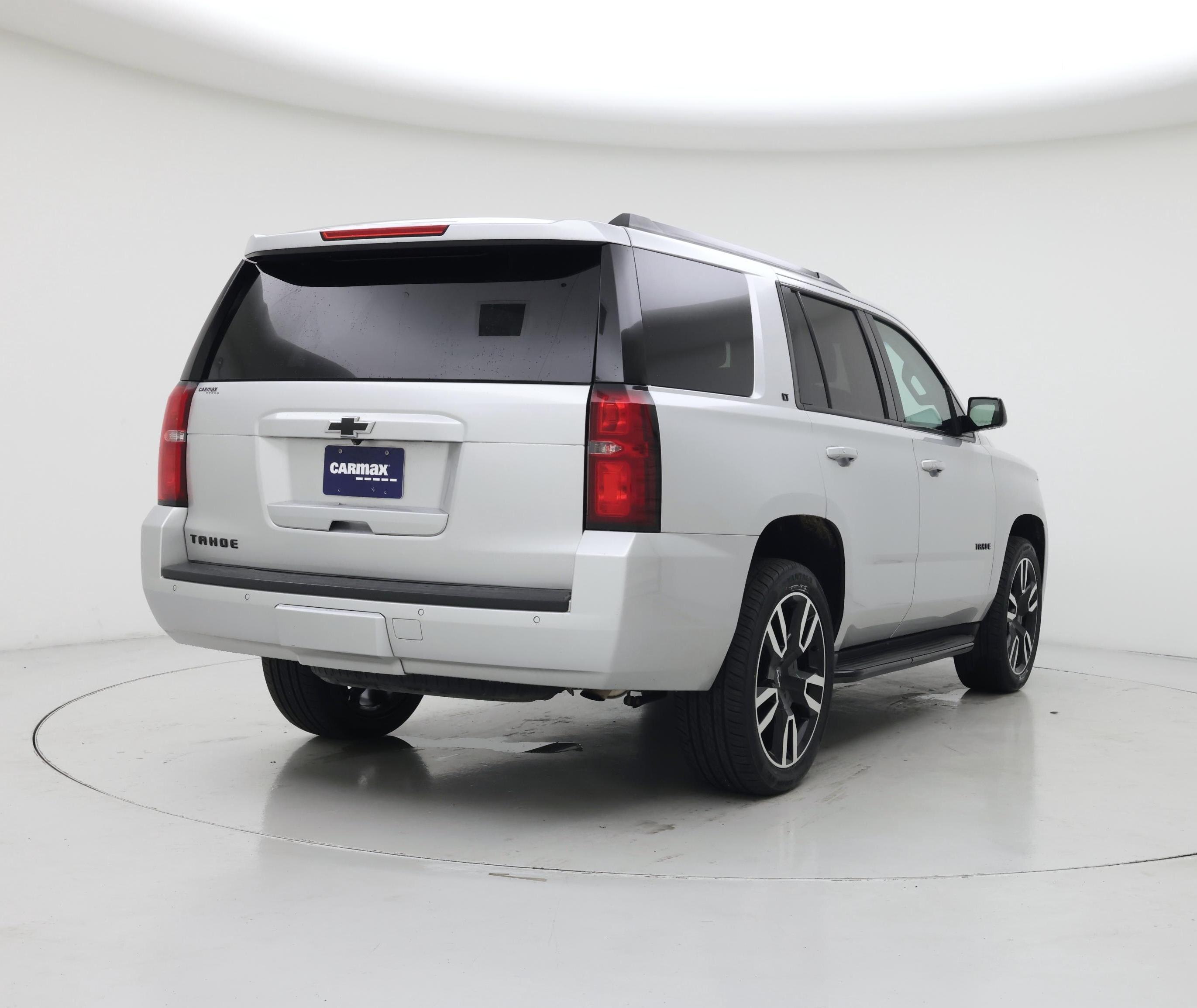 Thumbnail: 2018 Chevrolet Tahoe - 8