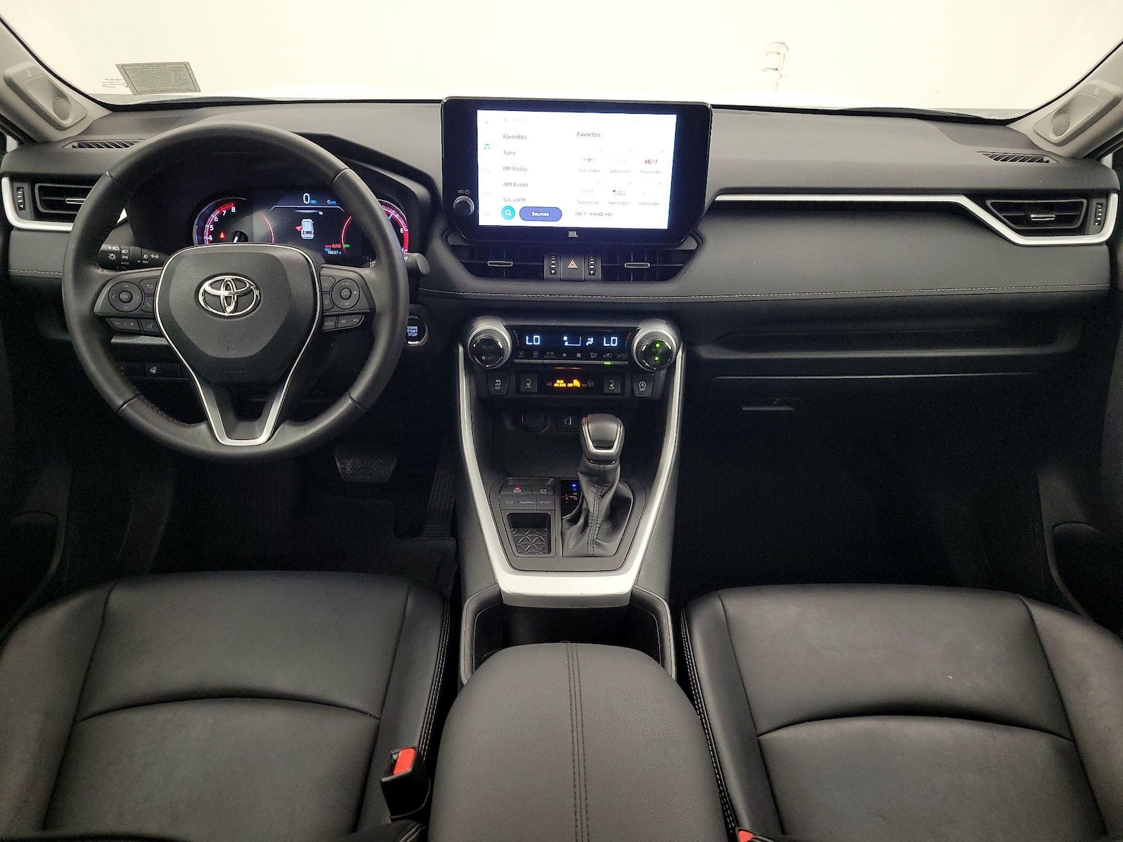 2023 Toyota RAV4 XLE Premium - Photo 10